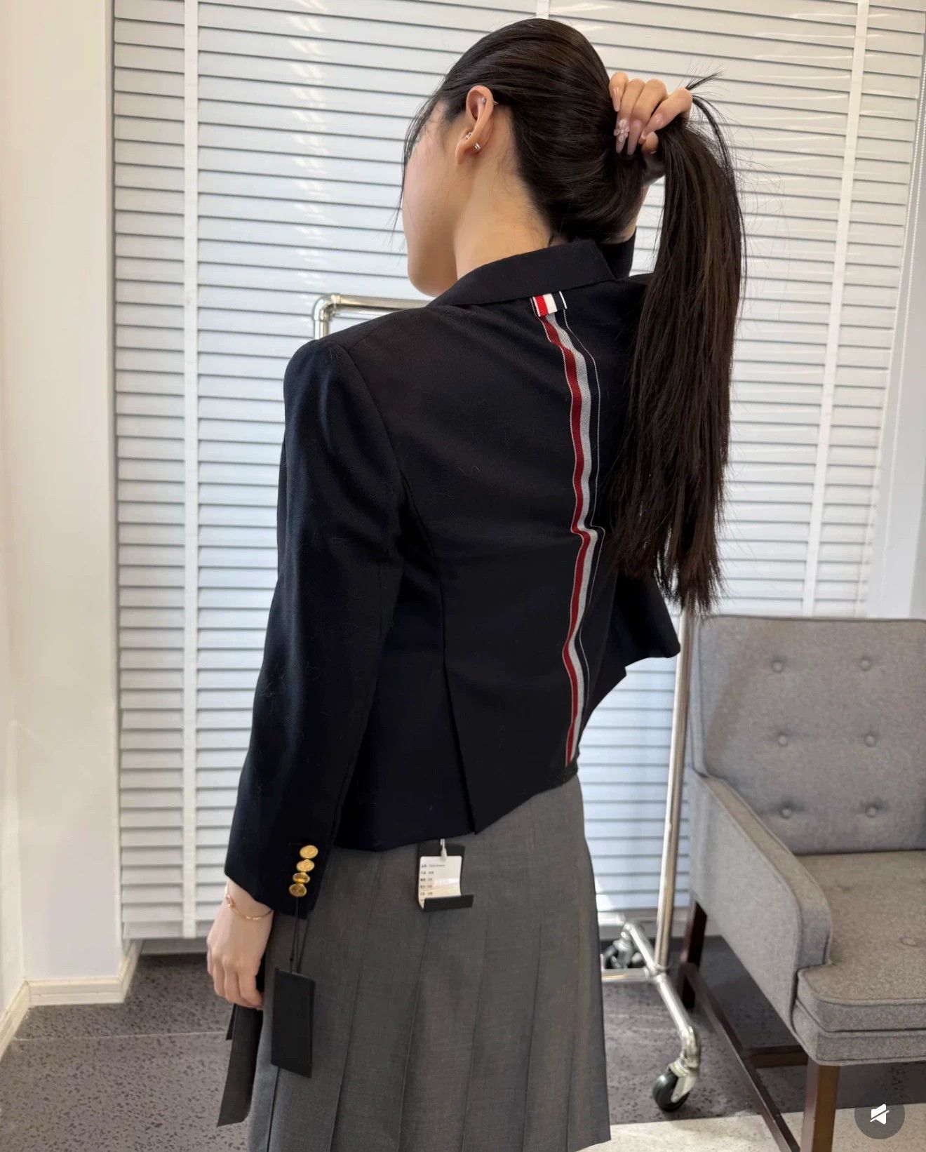 Thom Browne THOM BROWNE Navy Short Pleated Skirt 3-Color Side Logo 40 Size 27" / US 4 / IT 40 - 9 Thumbnail