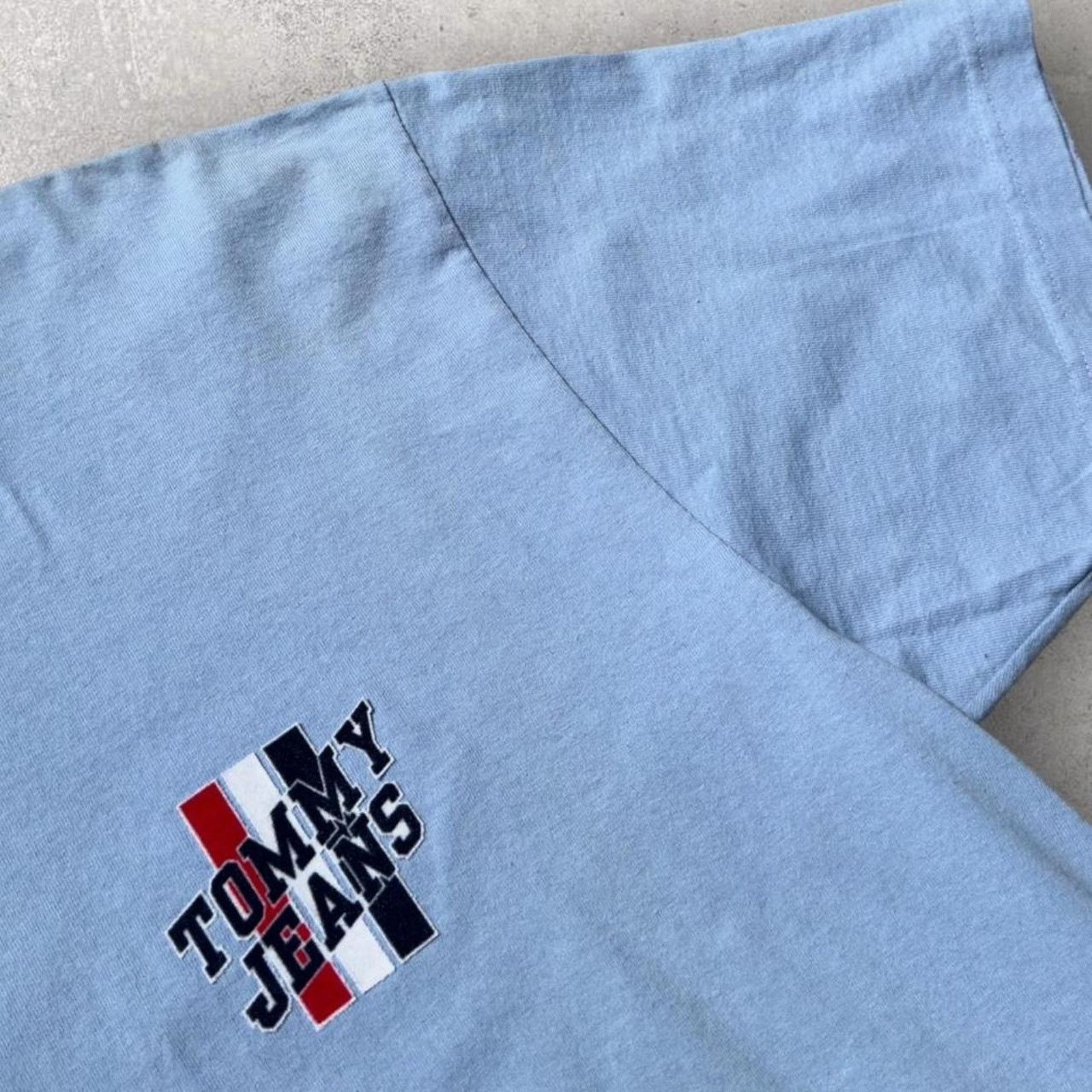 Tommy Hilfiger Vintage Tommy Jeans T-Shirt Size US L / EU 52-54 / 3 - 2 Thumbnail