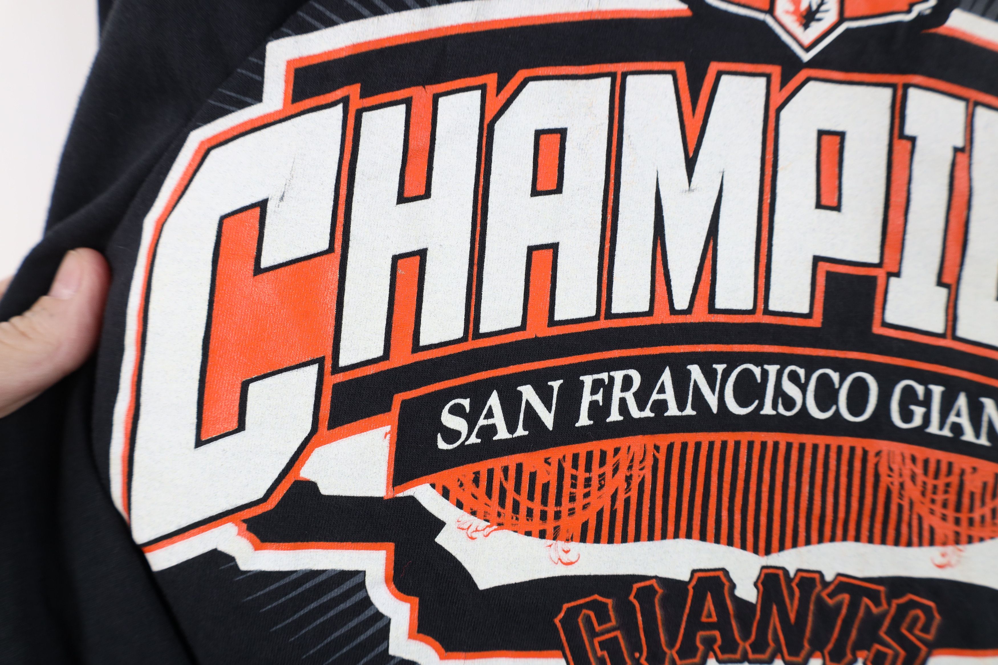Vintage Vintage Y2K World Series Champs San Francisco Giants T-Shirt Size US XL / EU 56 / 4 - 5 Thumbnail