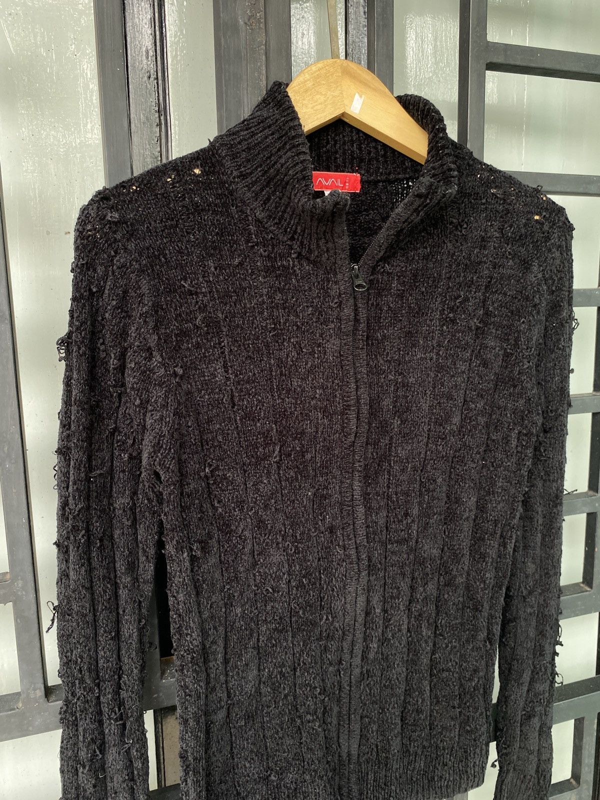 Beauty Beast Knitwear distressed Size US M / EU 48-50 / 2 - 4 Thumbnail