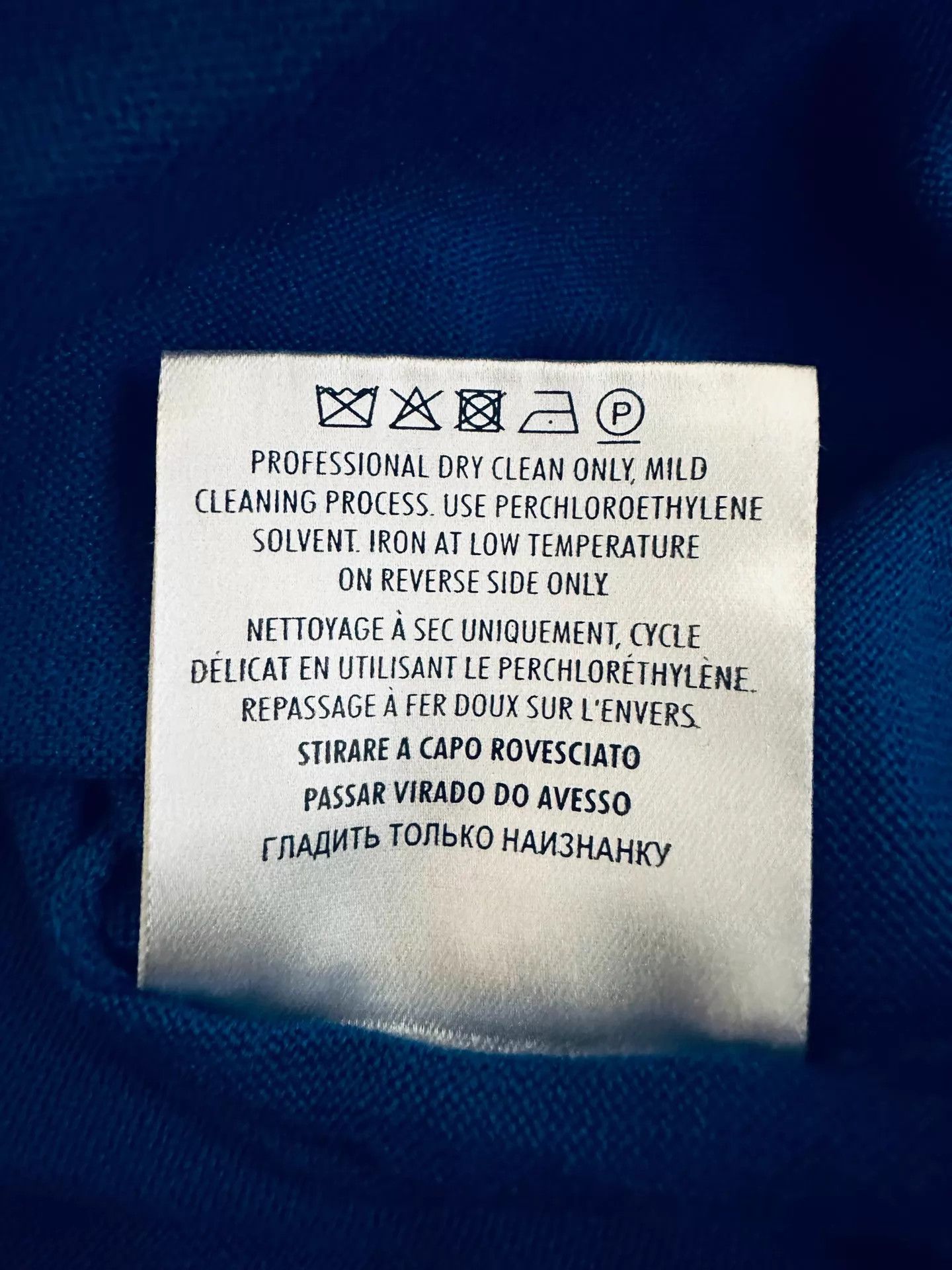 Gucci GUCCI Limited Edition Embroidered Logo Blue Knit Sweater L Size L / US 10 / IT 46 - 8 Thumbnail