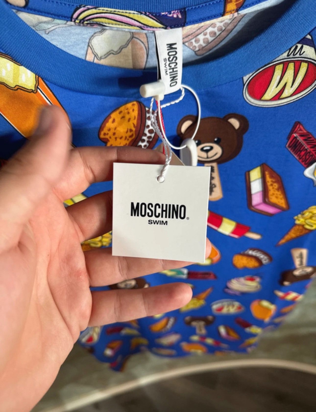 Moschino Moschino Food Tee Size US XL / EU 56 / 4 - 3 Thumbnail