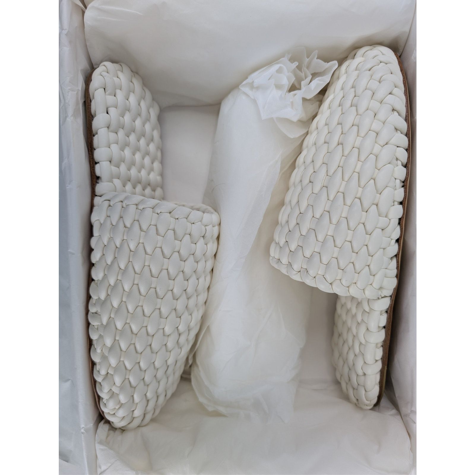Bottega Veneta o1rshd1 Q:2 / Cloud Weave Squid Slipper in White 41 Size US 8 / EU 41 - 16 Thumbnail