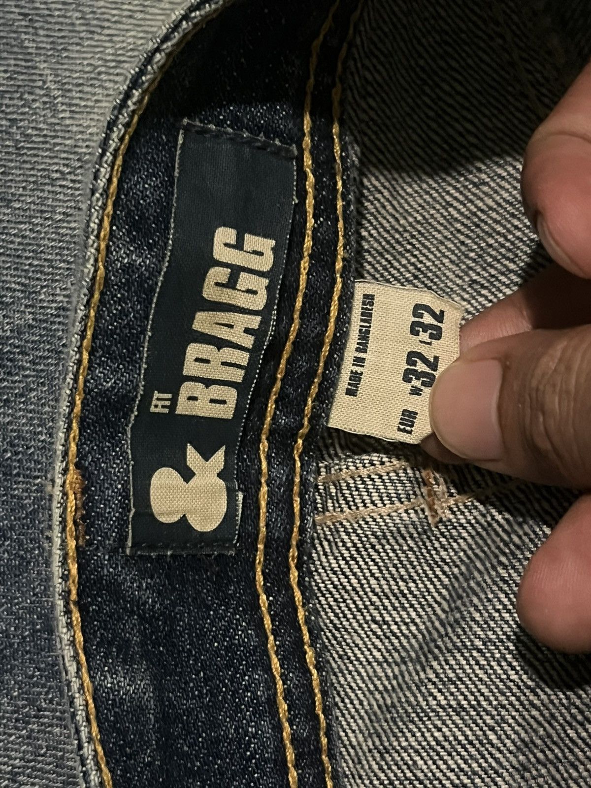 Japanese Brand Vintage Japanese Brand Blue Faded Washed Distressed Jeans Size US 32 / EU 48 - 15 Thumbnail