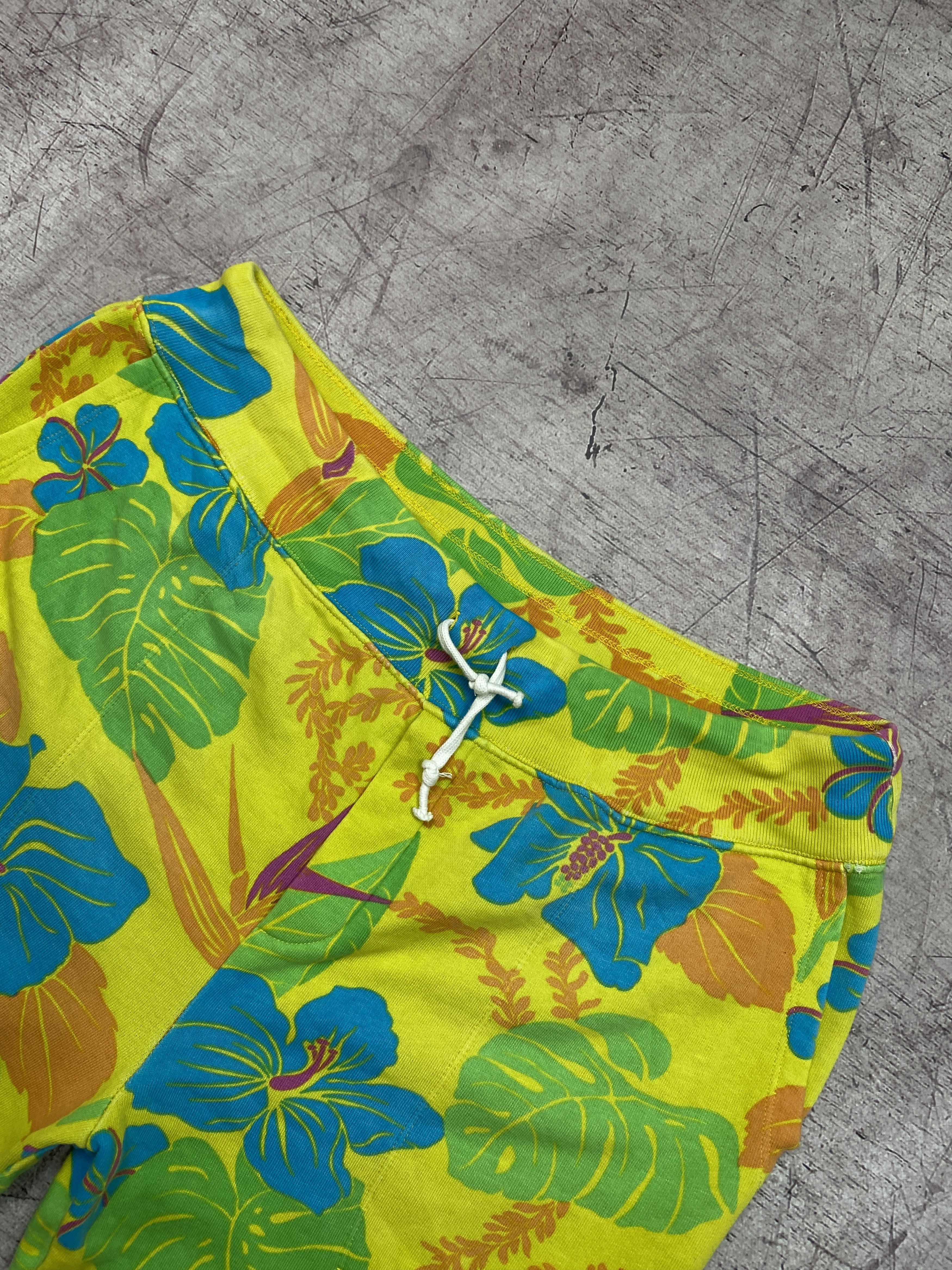 Polo Ralph Lauren Polo Ralph Lauren Mens Cotton Shorts Floral Print Size US 34 / EU 50 - 2 Thumbnail