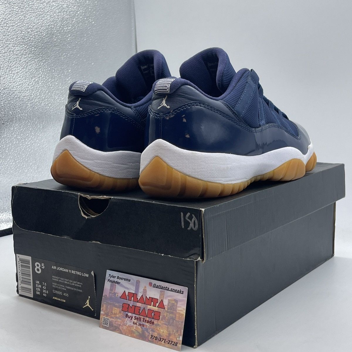 Jordan Brand Air Jordan 11 low navy gum Size US 8.5 / EU 41-42 - 5 Thumbnail
