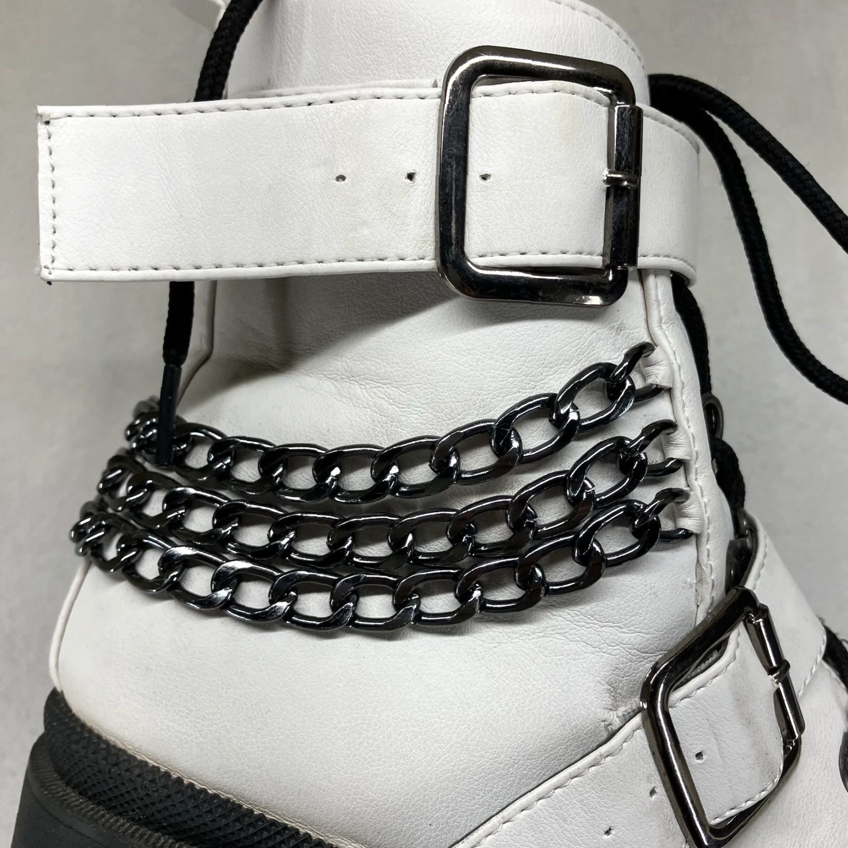 Sugar SUGAR Combat Boot White Ankle Size 7.5 Block Heel Punk Chains Buckles Womens Size US 7.5 / IT 37.5 - 4 Thumbnail