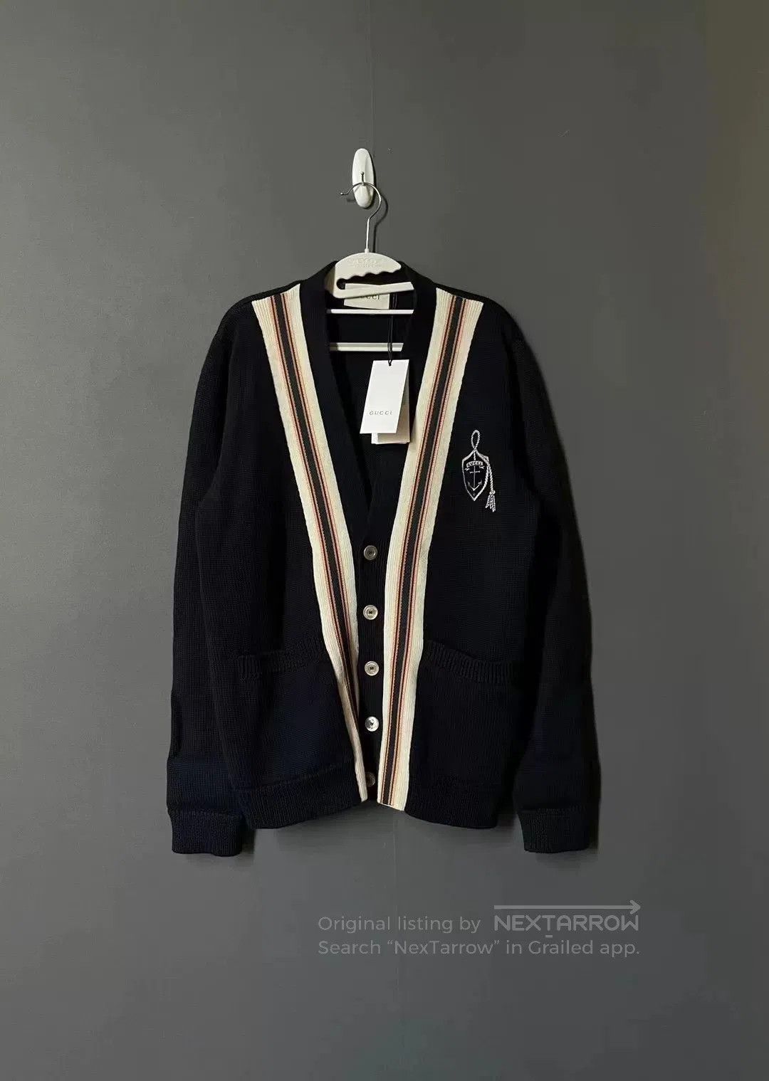 Gucci gucci anchor emblem cardigan in navy. Size US XS / EU 42 / 0 - 1 Thumbnail