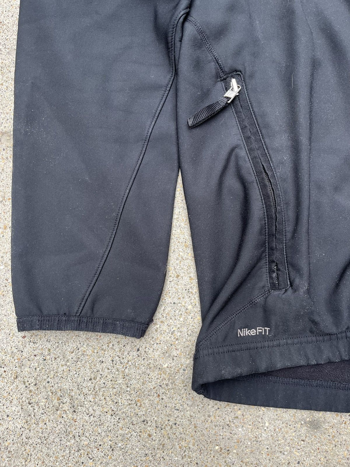 Nike Y2K Silver Tag Nike Fit Therma Embroidered Swoosh Sweatshirt Size US L / EU 52-54 / 3 - 3 Thumbnail