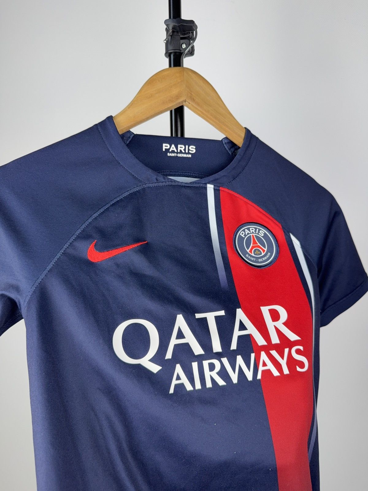 Other PSG Nike Home Jersey Valderon #10 Youth M 2022/23 Size US XXS / EU 40 - 4 Thumbnail