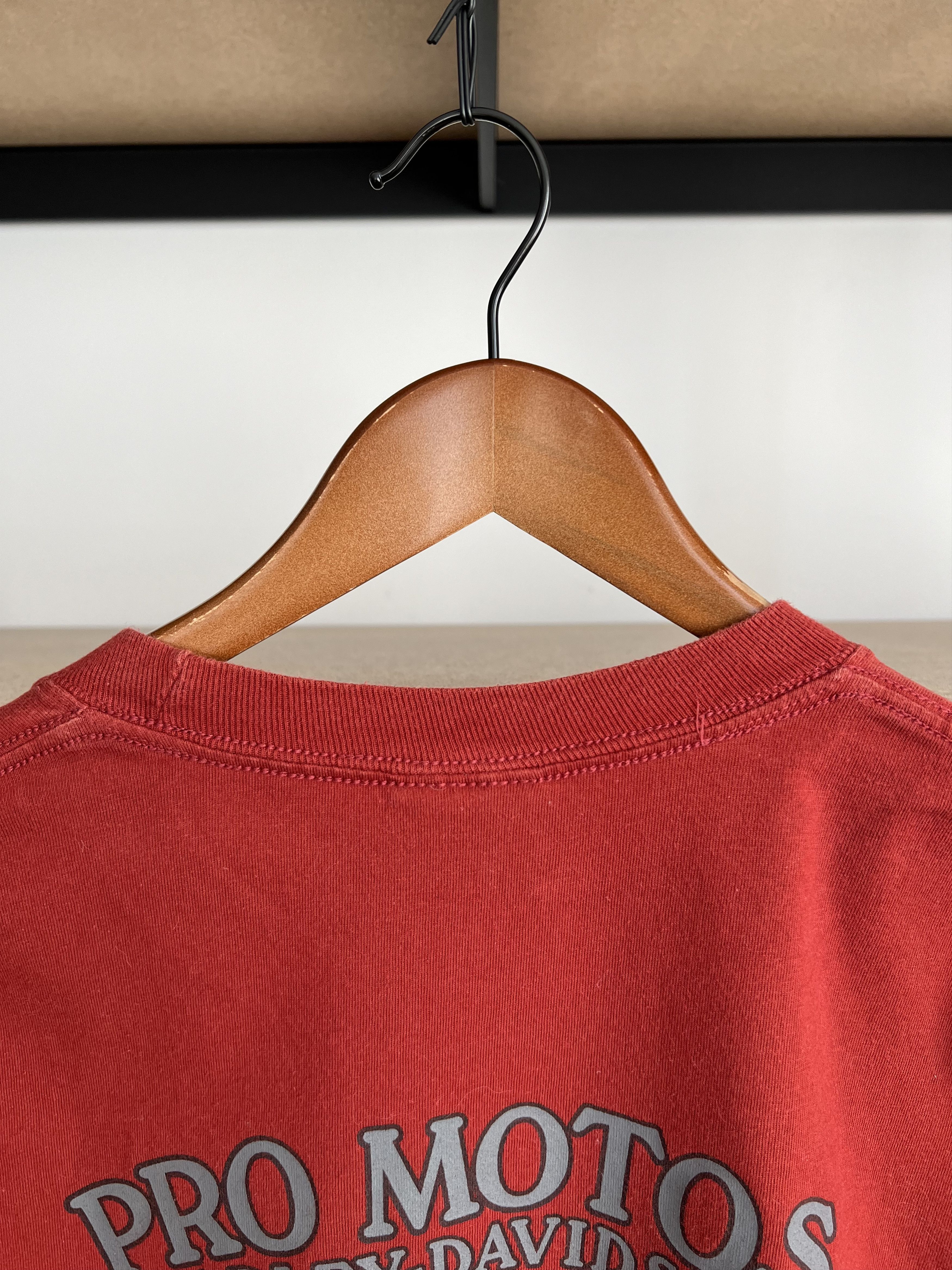 Vintage 2013 Harley Davidson Sexy Girl Switzerland T-shirt - itsg.com.tn