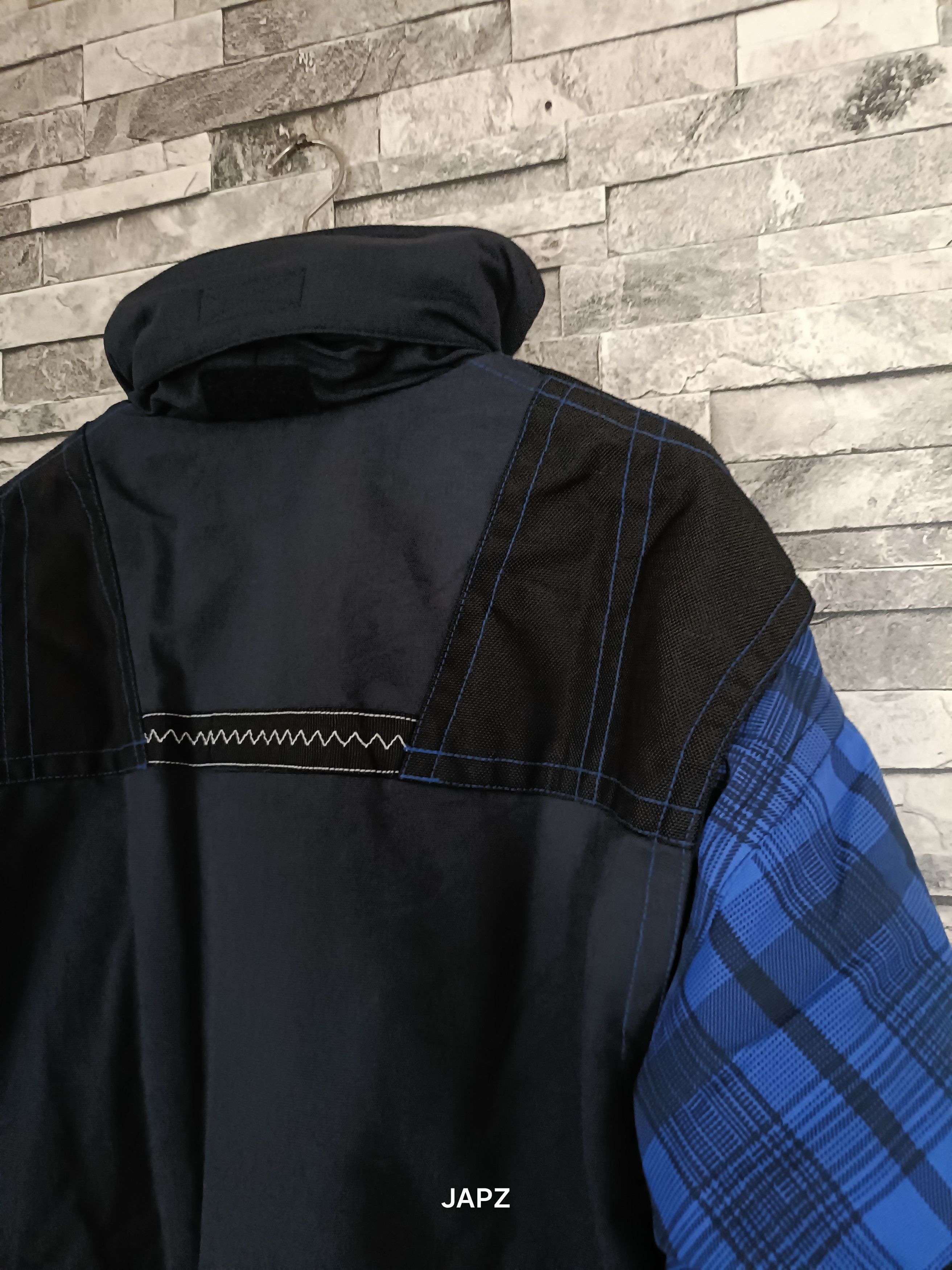 Vintage Vintage head multi pocket expedition mountain gear jacket Size US L / EU 52-54 / 3 - 8 Thumbnail