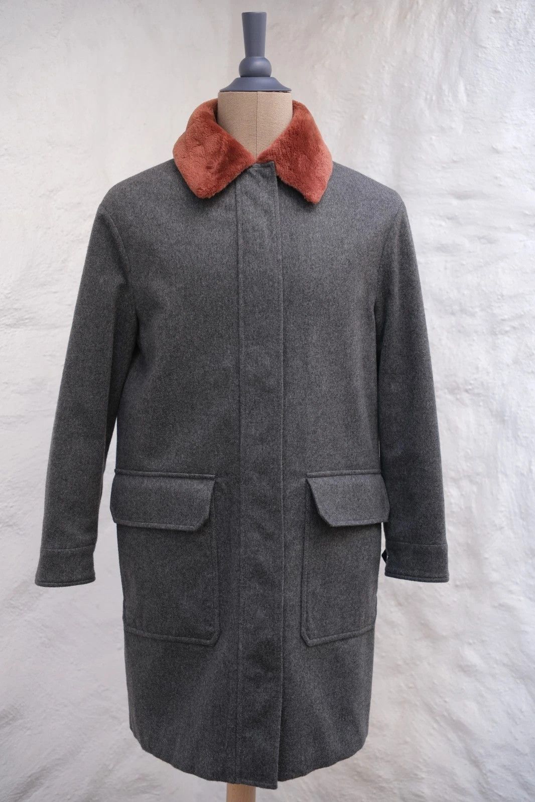 Loro Piana New Loro Piana Women’s Cashmere Coat Size M / US 6-8 / IT 42-44 - 1 Thumbnail