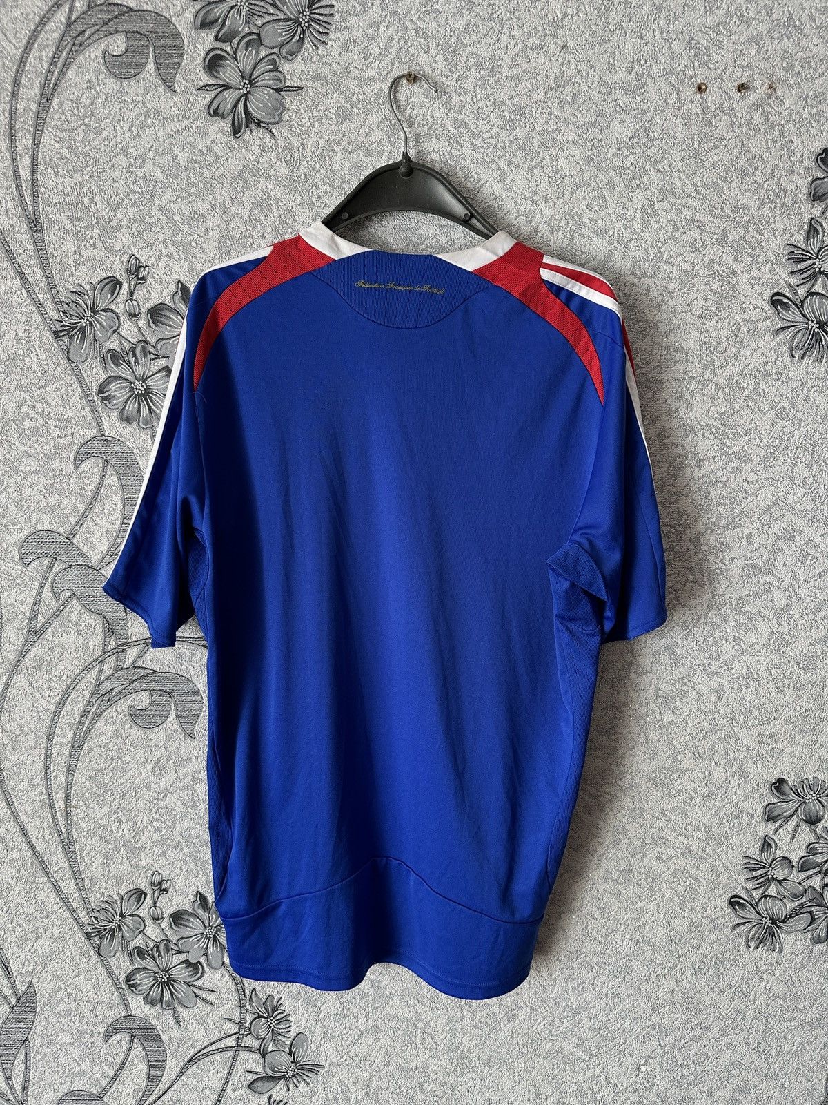 Adidas Mens Vintage Adidas France National Team T Shirt home away Size US L / EU 52-54 / 3 - 5 Thumbnail