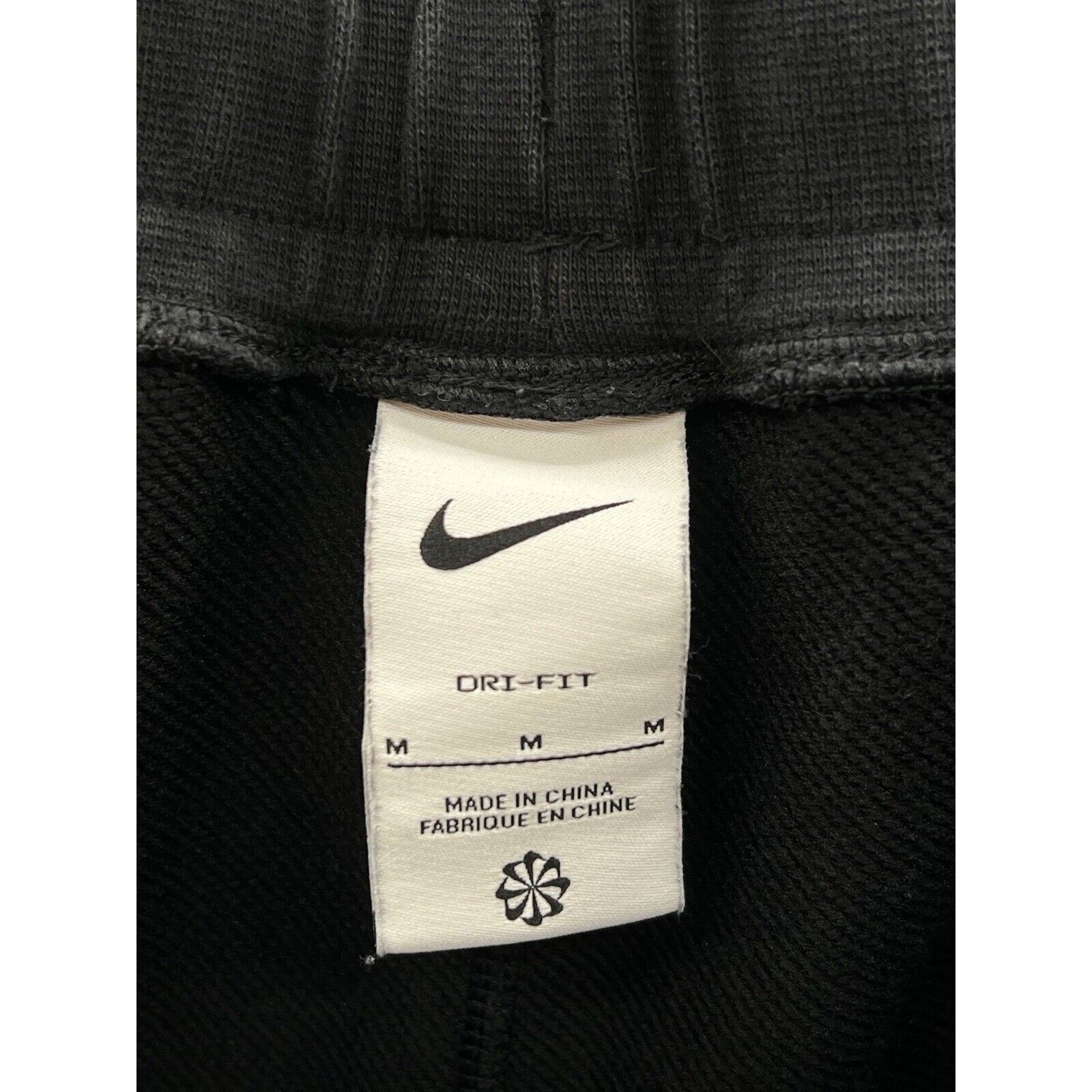 Nike Nike Chain Stitch Logo Dri-FIT Black Fleece Shorts M DX0892 Size US 34 / EU 50 - 3 Thumbnail
