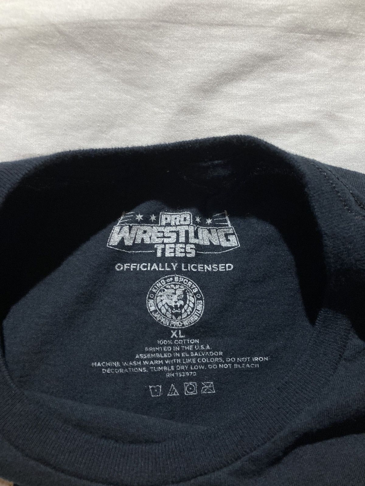 Japanese Brand NJPW Young Bucks Bullet Club T-shirt, size Large Size US L / EU 52-54 / 3 - 3 Thumbnail