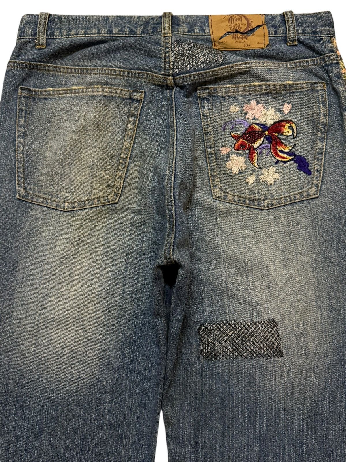 Karakuri Tamashii Vintage 90s Japan Karakuri Tamashi Embroidered Fish Koi Size US 33 - 4 Thumbnail