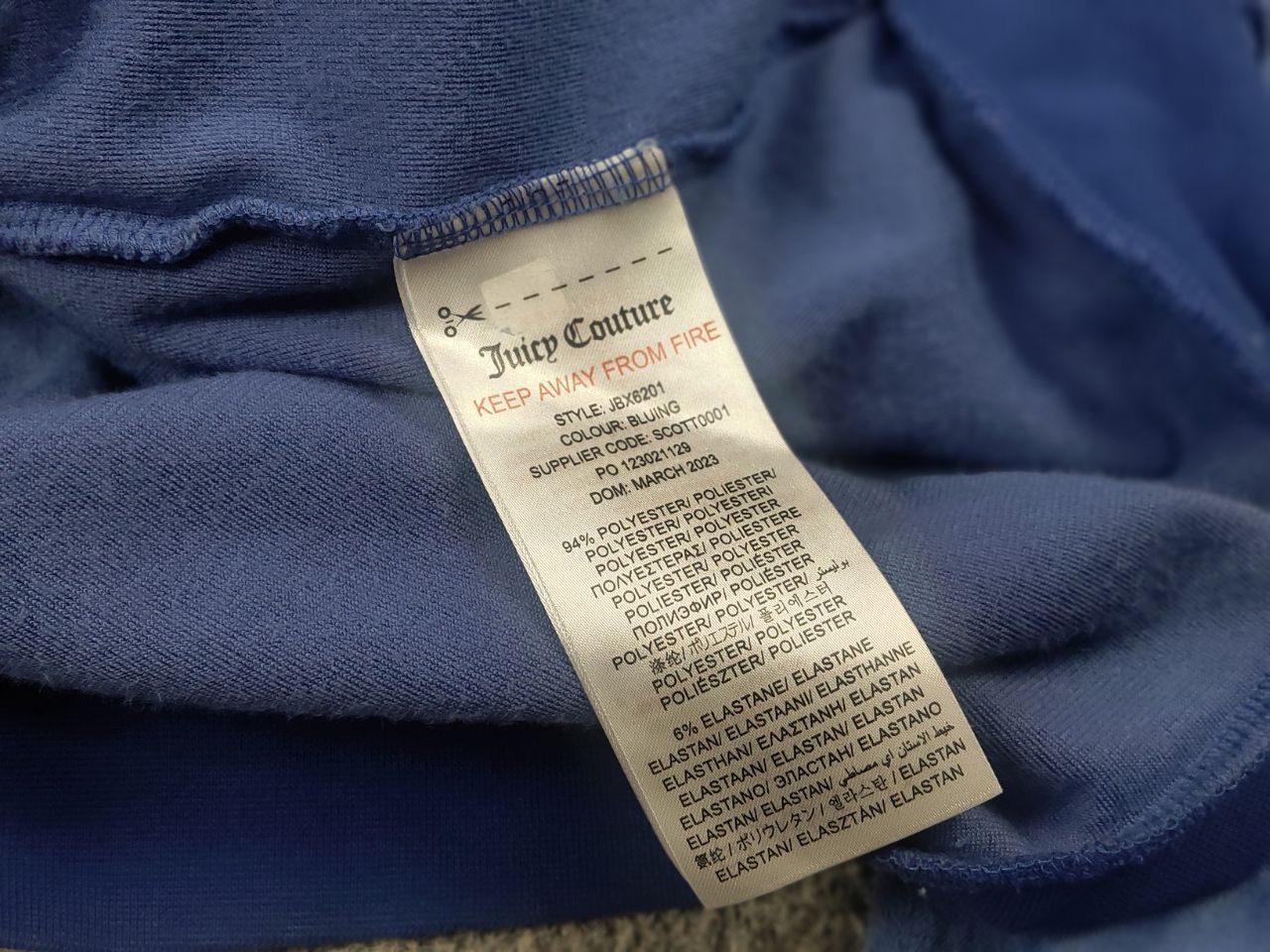 Juicy Couture Juicy Couture Blue Graphic velour zip Hoodie Vintage Y2k Size XL / US 12-14 / IT 48-50 - 13 Thumbnail