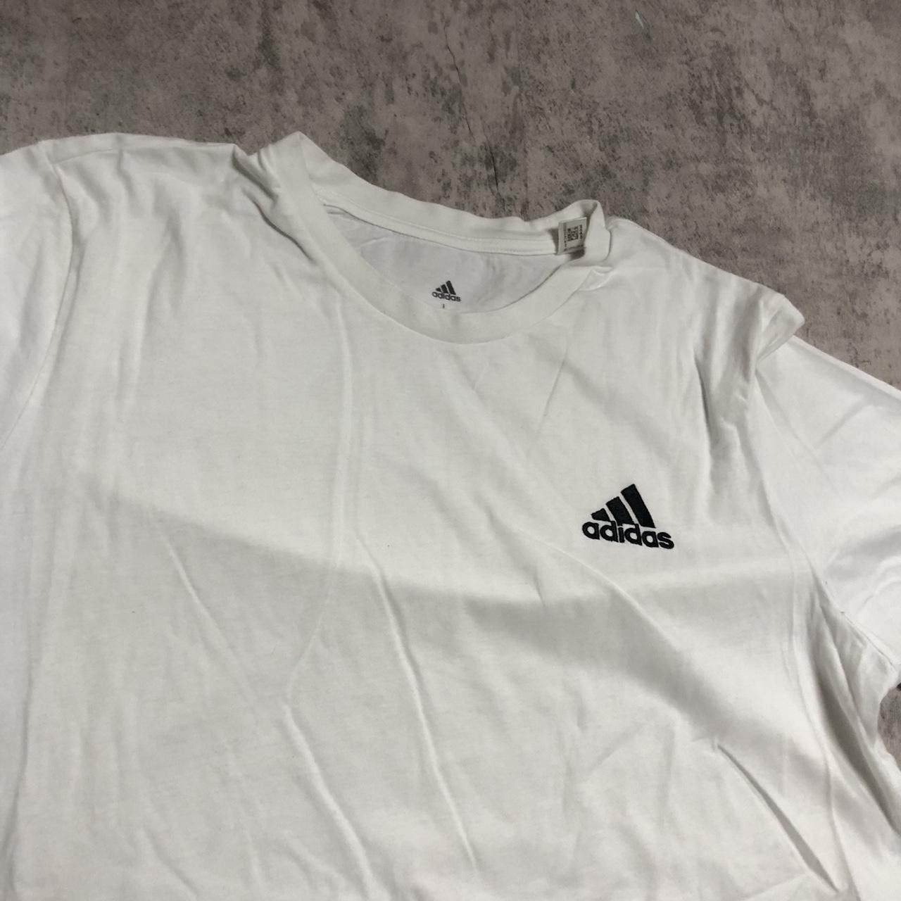 Adidas White Adidas T-shirt with black logo #adidas Size US L / EU 52-54 / 3 - 2 Thumbnail
