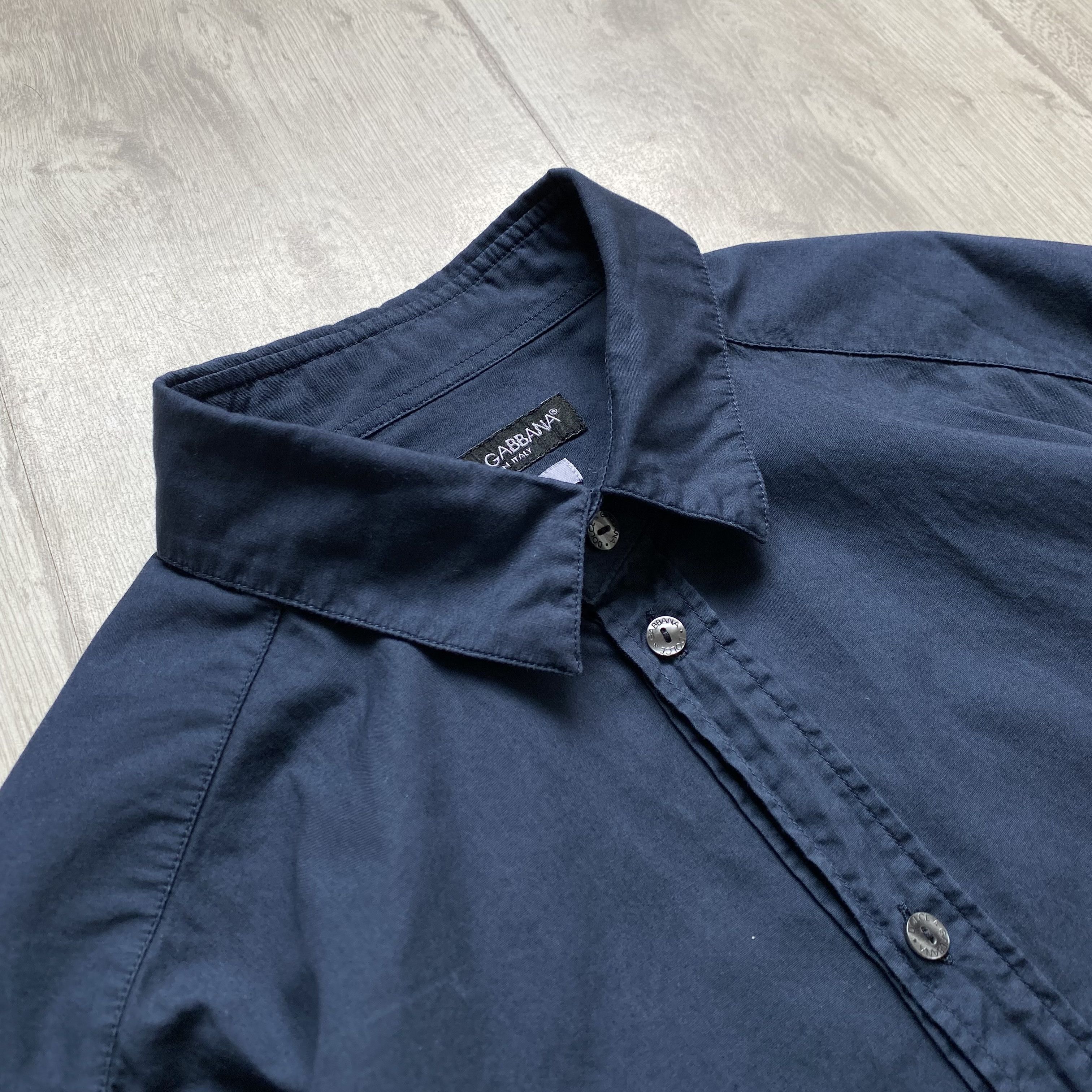 Dolce & Gabbana 💎 Luxury DOLCE & GABBANA Classic shirt Oldmaney Size US M / EU 48-50 / 2 - 6 Thumbnail