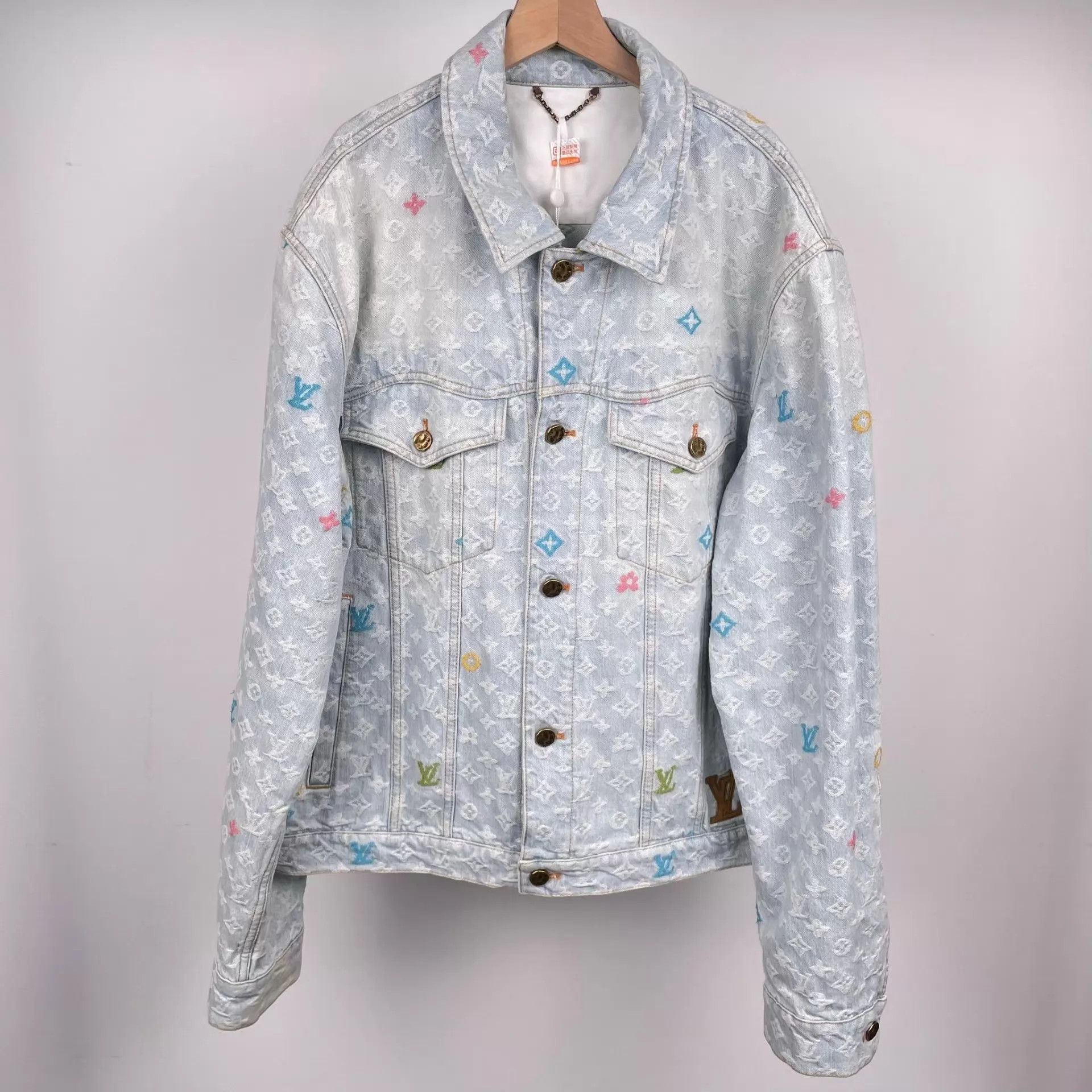 Louis Vuitton LV x Taylor Full Print Light Blue Denim Jacket 54 Size US L / EU 52-54 / 3 - 1 Thumbnail