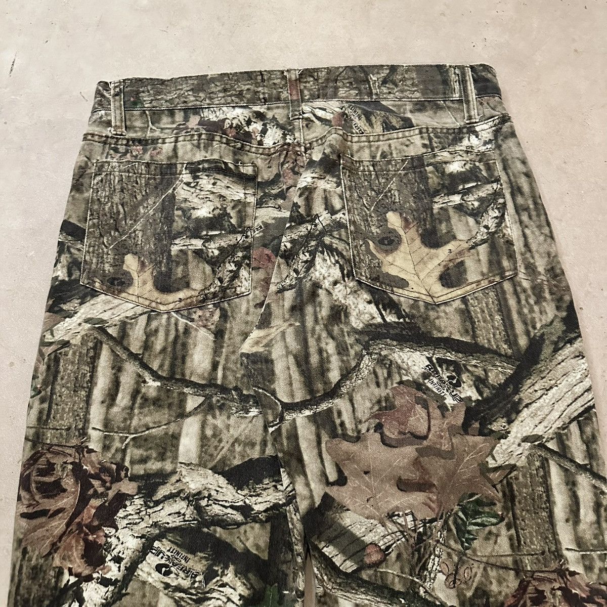 Mossy Oaks Vintage Y2K Mossy Oak Camo Denim Pants Size 36x32 Size US 36 / EU 52 - 2 Thumbnail