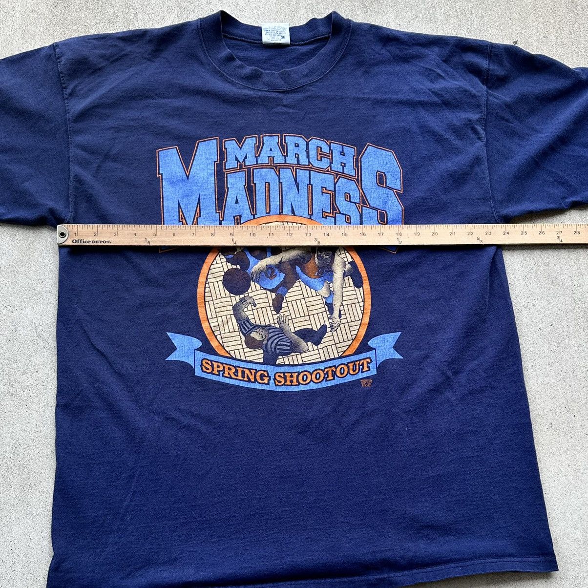 NCAA Vintage March Madness Sping Shootout T Shirt 90s Men Size XL Size US XL / EU 56 / 4 - 6 Thumbnail