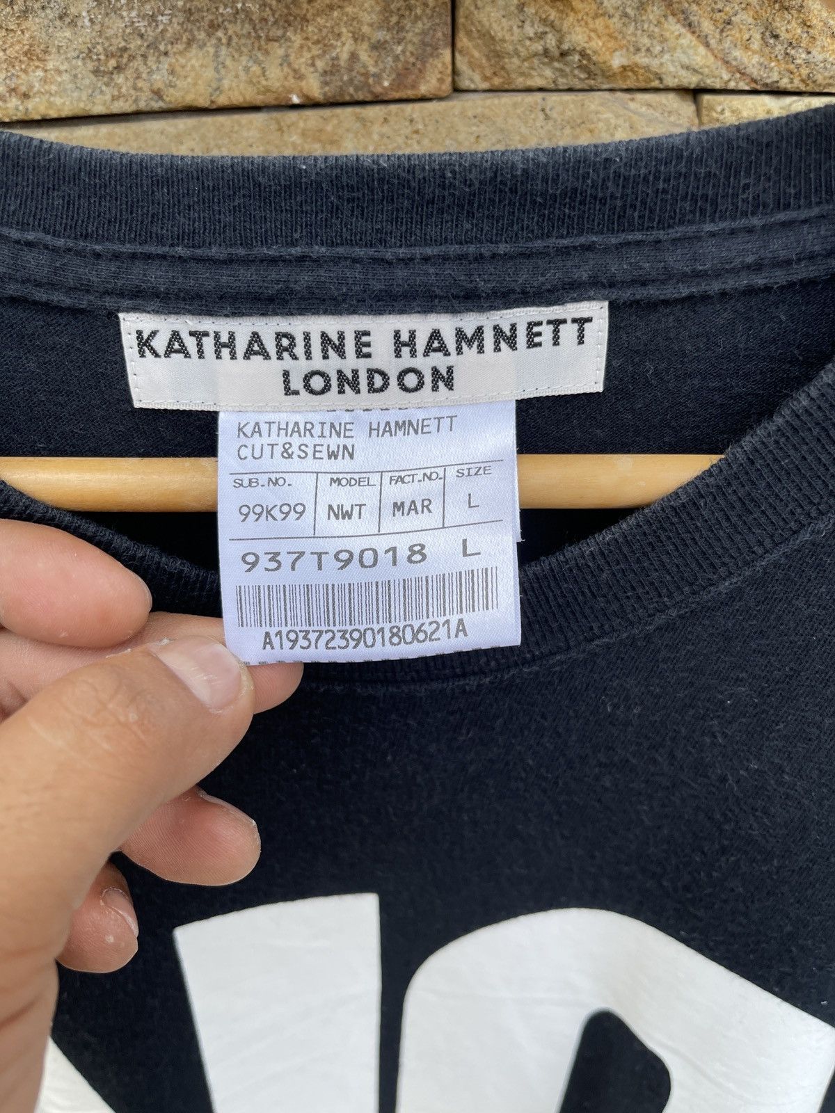 Katharine Hamnett London Last Drop🔥Rare🔥KATHARINE HAMNETT LONDON No War Black Tee Size US L / EU 52-54 / 3 - 5 Thumbnail