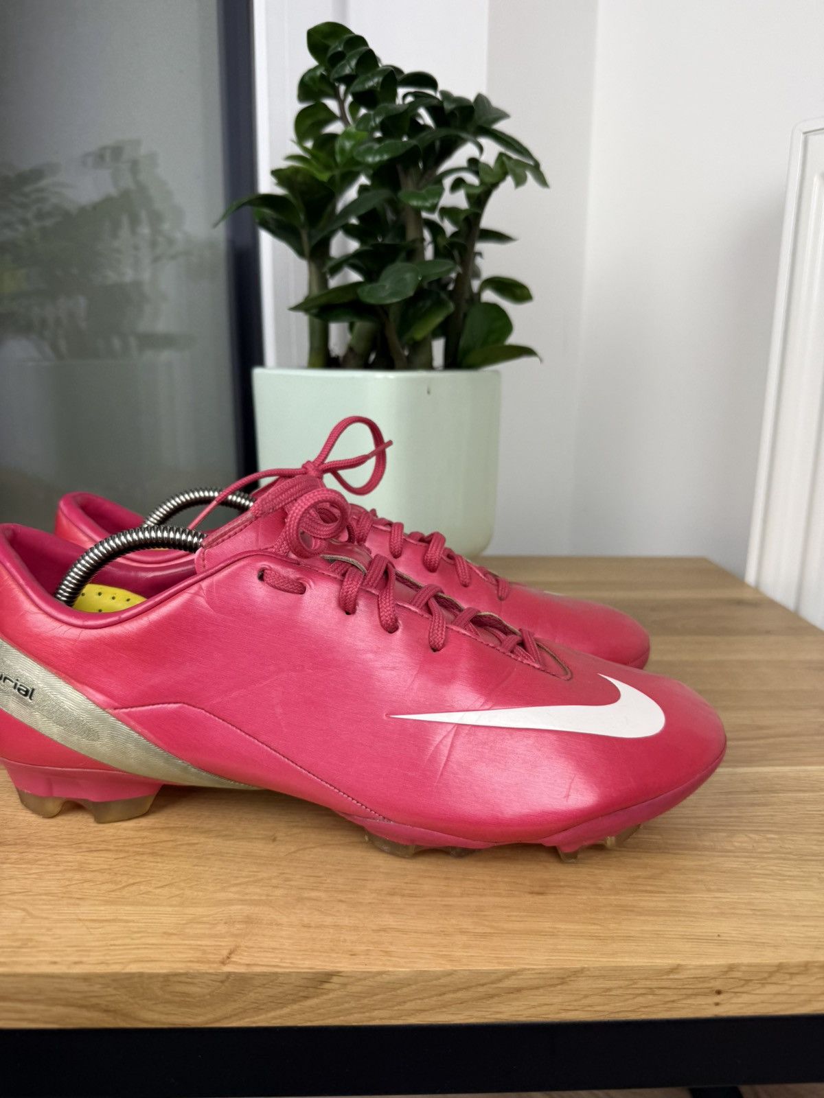 Nike Nike Mercurial Vapor IV 4 Red Ronaldo cr7 vintage cleats Size US 11 / EU 44 - 3 Thumbnail