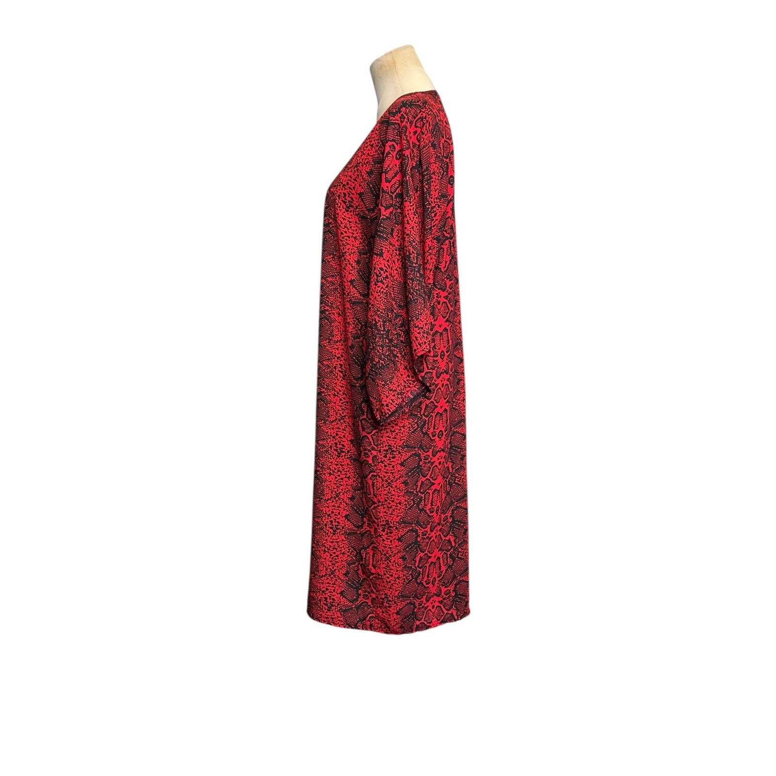 Boohoo Boohoo red black snake print open front long kimono size M/L Size L / US 10 / IT 46 - 11 Thumbnail