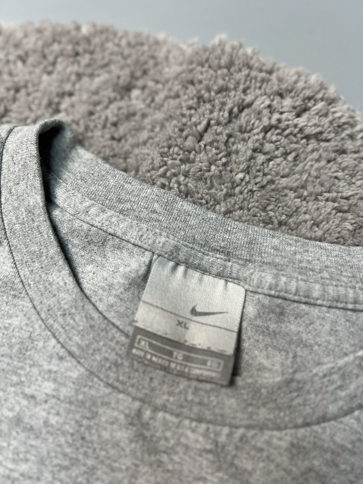 Nike × Vintage Nike y2k Vintage Swoosh Logo Baggy Oversize T shirt Size US XL / EU 56 / 4 - 3 Thumbnail