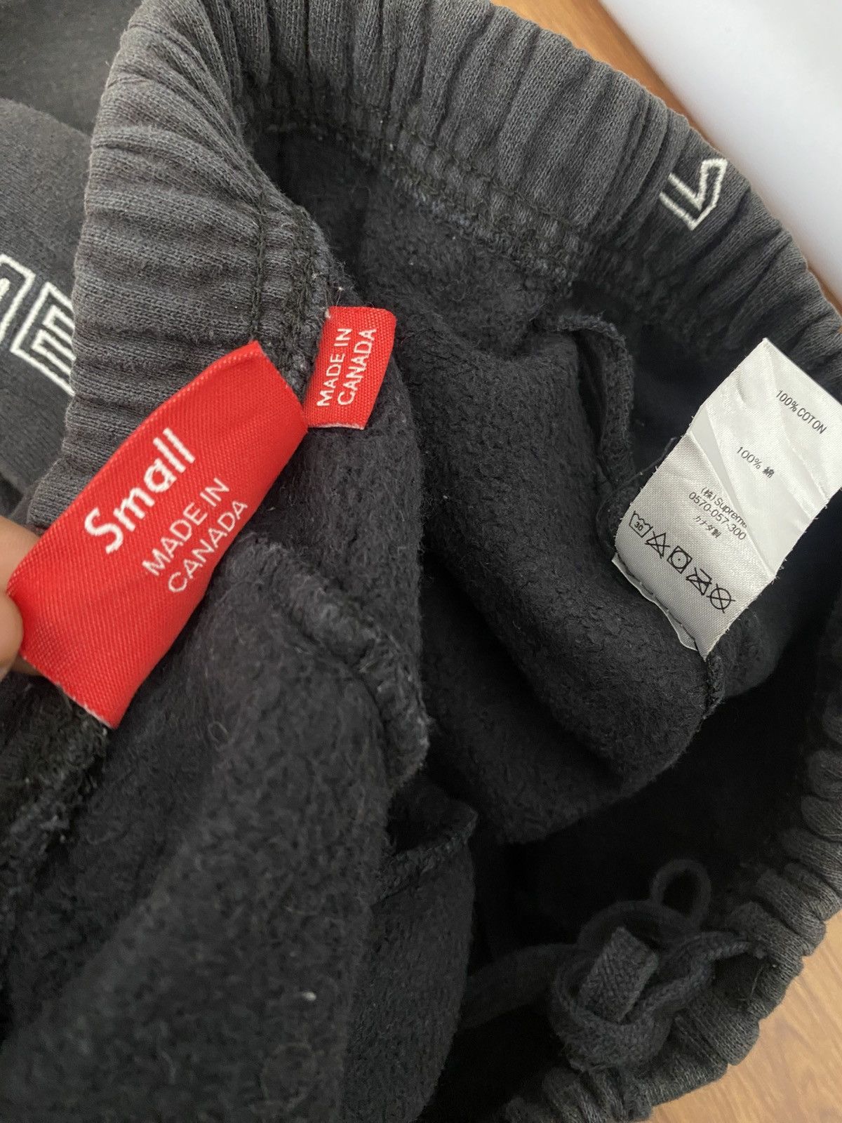 Supreme Supreme short 2019 Size US 30 / EU 46 - 4 Thumbnail
