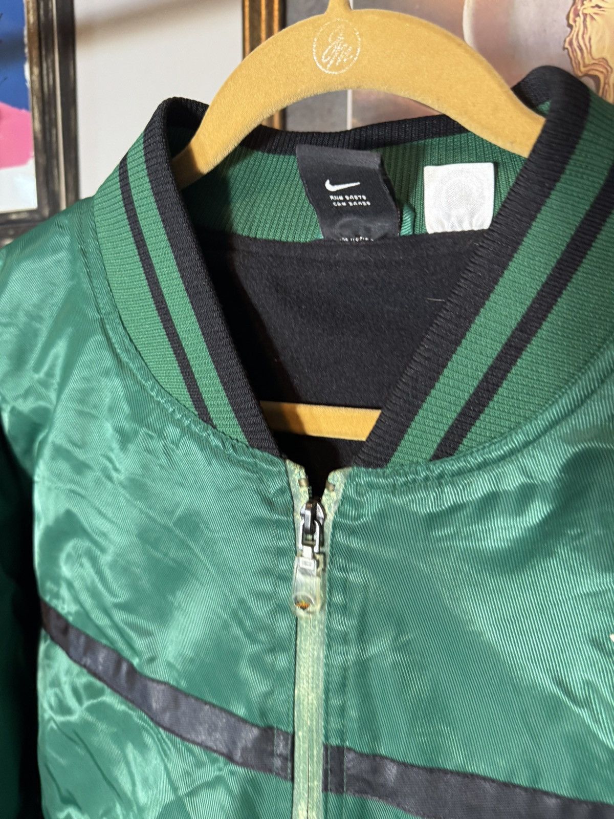 Nike Vintage Minnesota Wild Nike Jacket Size US L / EU 52-54 / 3 - 5 Thumbnail