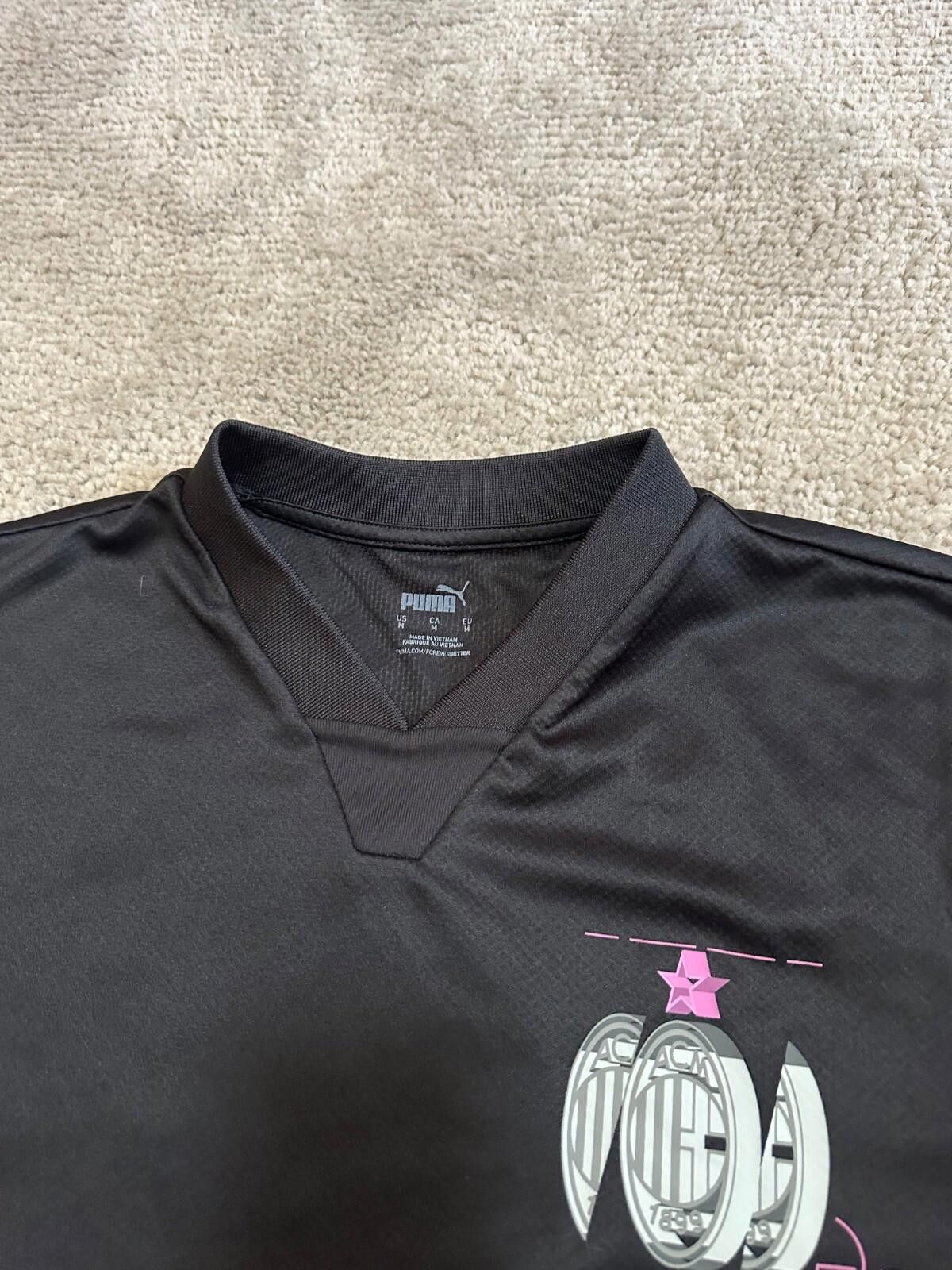 Puma Puma AC MILAN V-NECK T-SHIRT WITH PRINTS AND PATCHES Size US M / EU 48-50 / 2 - 4 Thumbnail