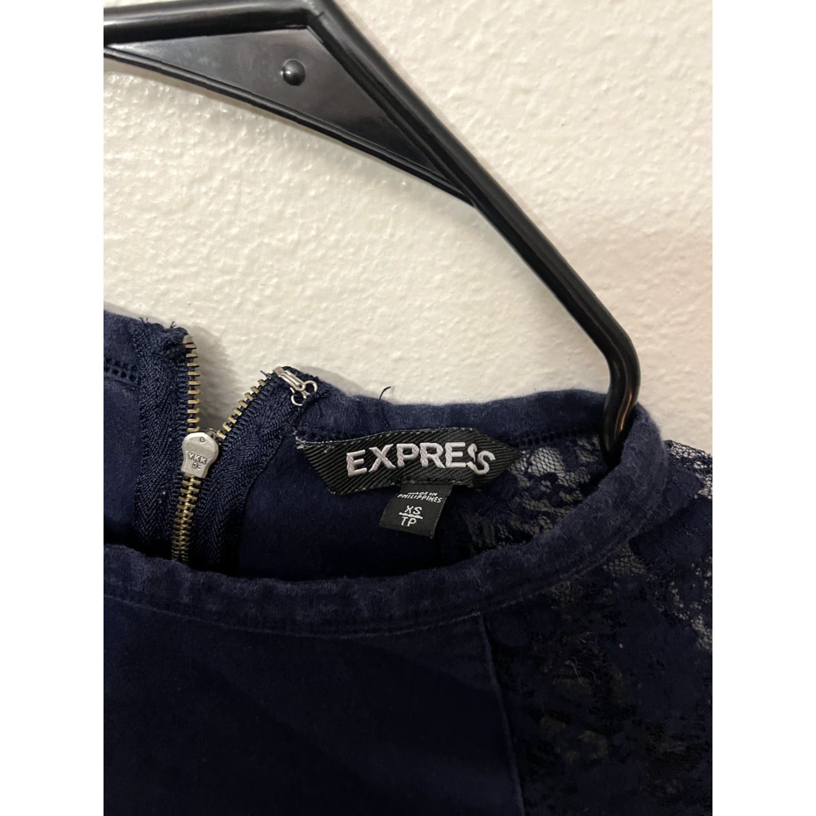 Express Express Dress Womens XS/TP 3/4 Lace Sleeve Zip Navy Stretchy Dress Size XS / US 0-2 / IT 36-38 - 3 Thumbnail