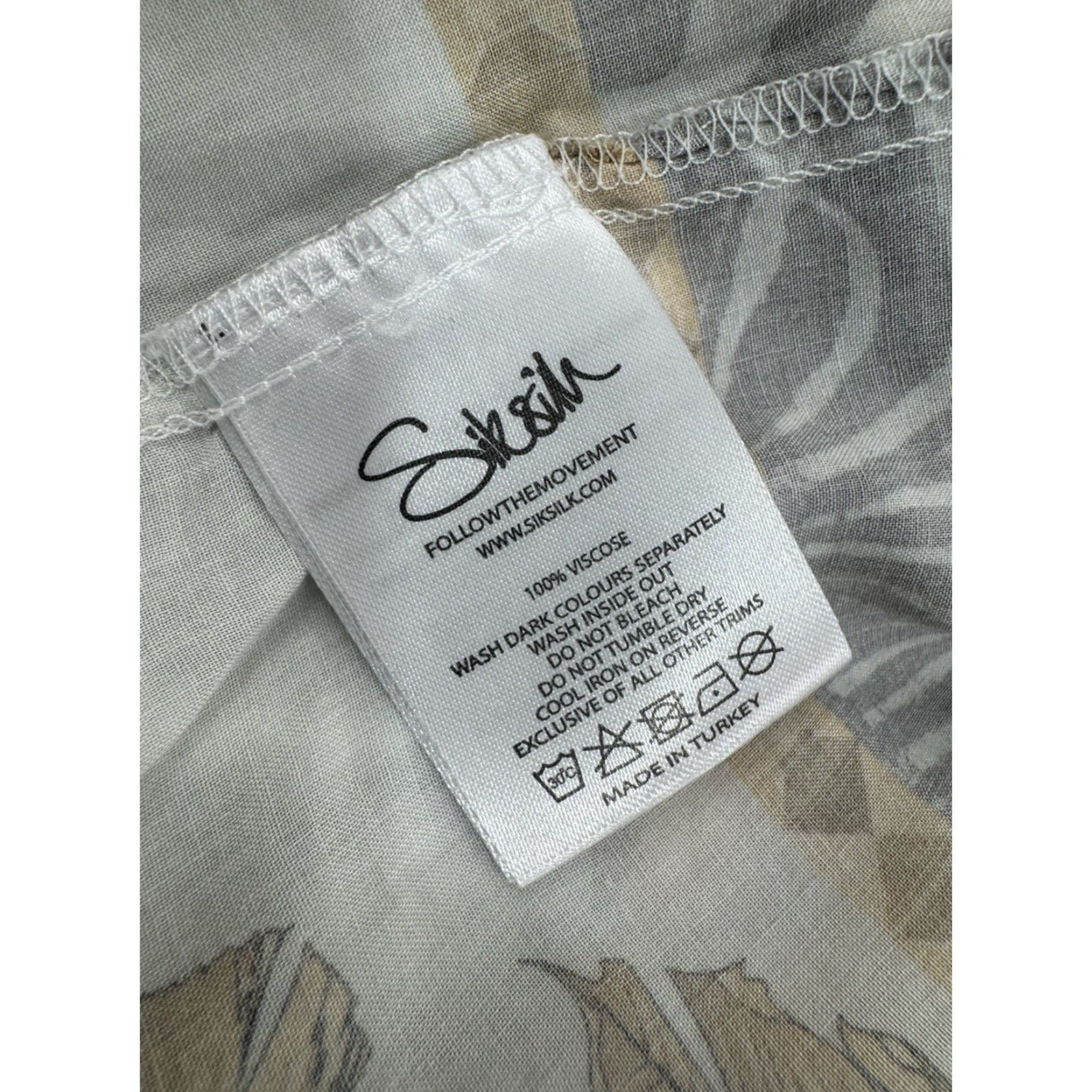 SikSilk SikSilk Baroque Pin Up Girls Mens XL Shirt Silk Button-Up Short Sleeve Multicolor Men’s Shirt Size US XL / EU 56 / 4 - 7 Thumbnail