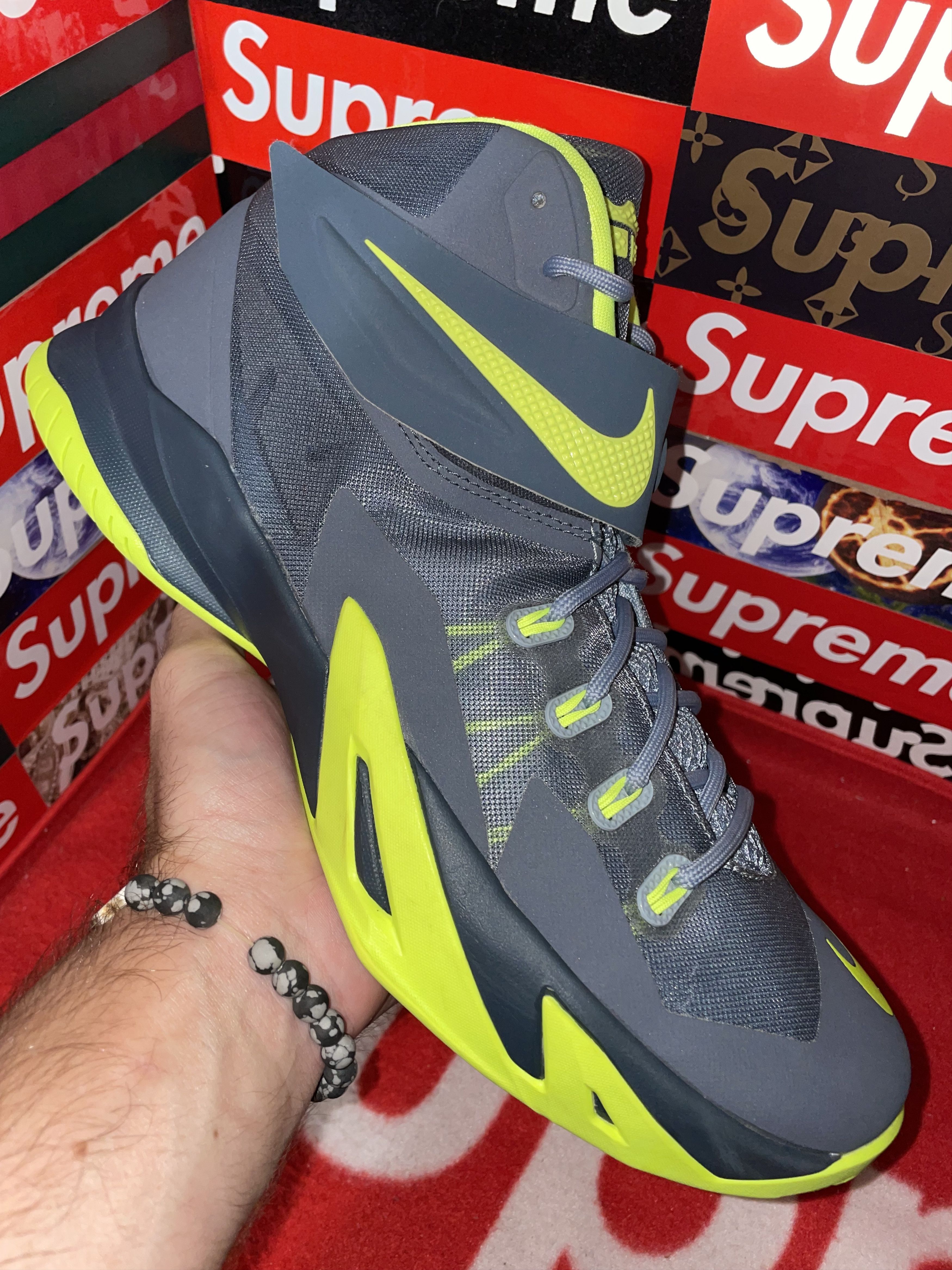 Nike Nike LeBron Zoom Soldier 8 'Magnet Grey' 653641-070 13 VNDS Size US 13 / EU 46 - 8 Thumbnail