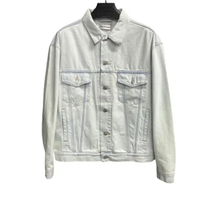 ブルゾン BALENCIAGA LIGHT BLUE DENIM JACKET Balenciaga Oversized Denim Jacket | Saks Fifth Avenue