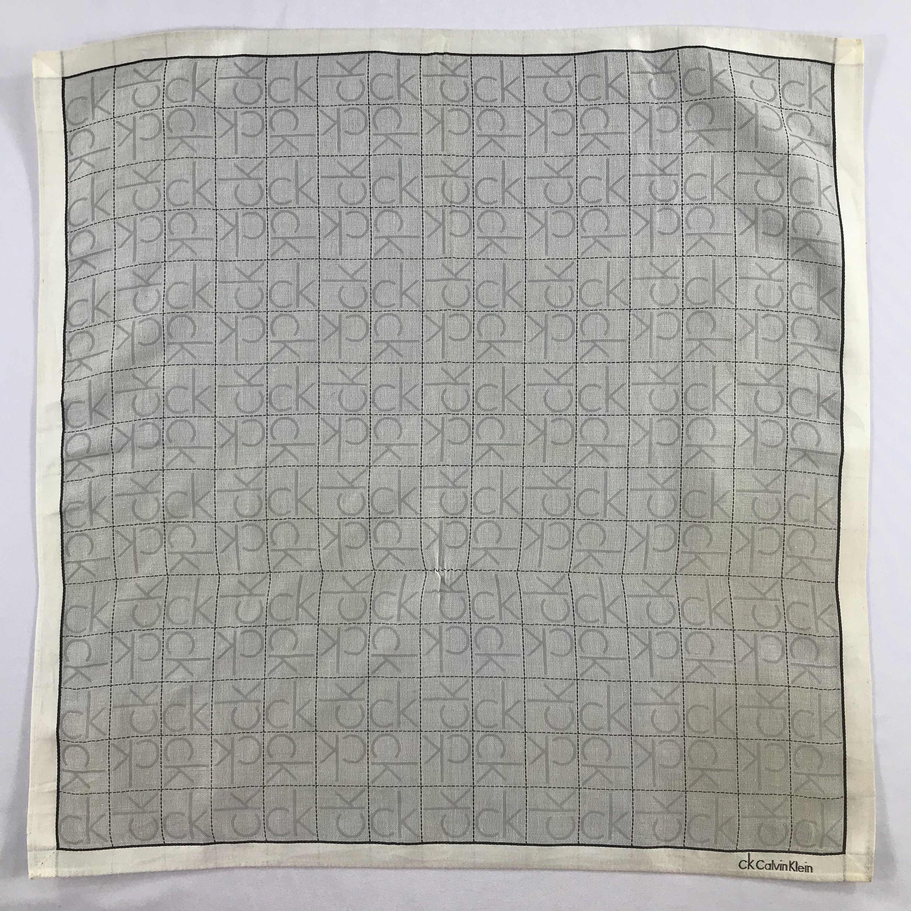 Calvin Klein × Vintage Calvin Klein Bandana / Handkerchief / Neckerchief - S2387 Size ONE SIZE - 1 Thumbnail