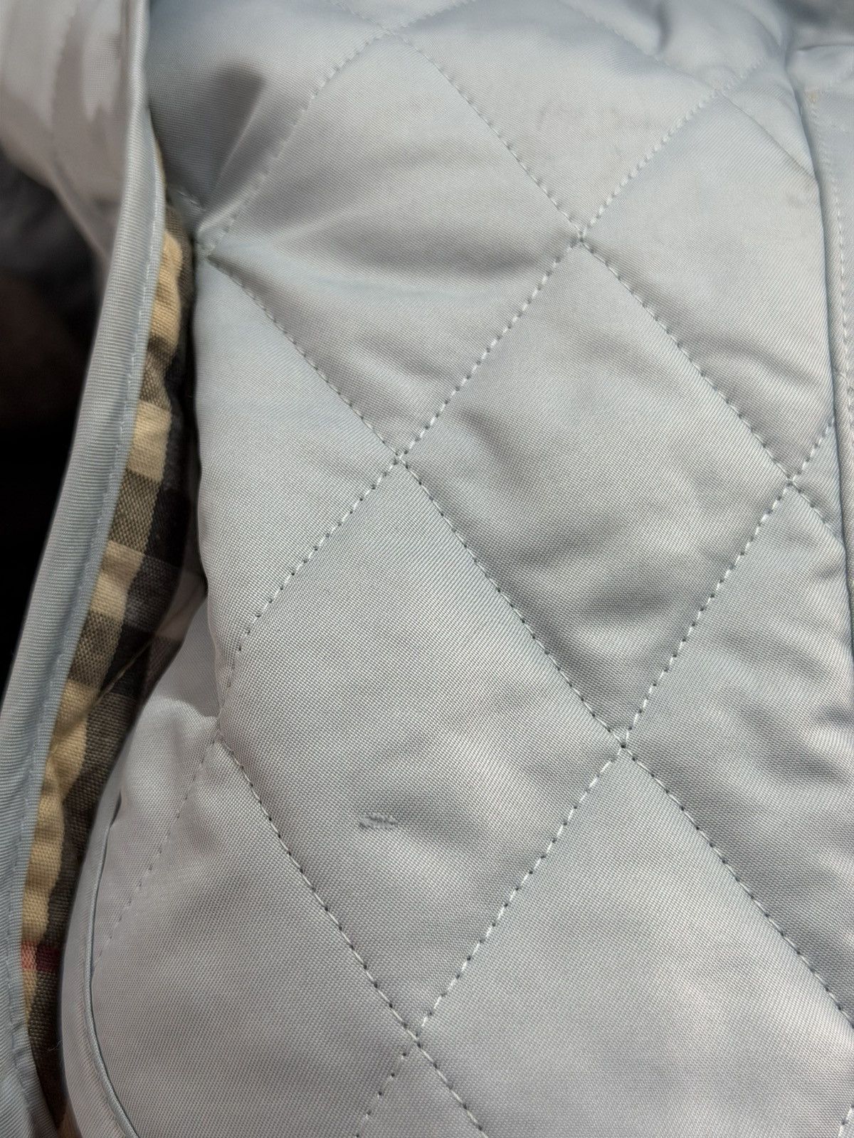 Burberry Burberry London Quilted Nova Check Jacket - Sky Blue Size M / US 6-8 / IT 42-44 - 9 Thumbnail