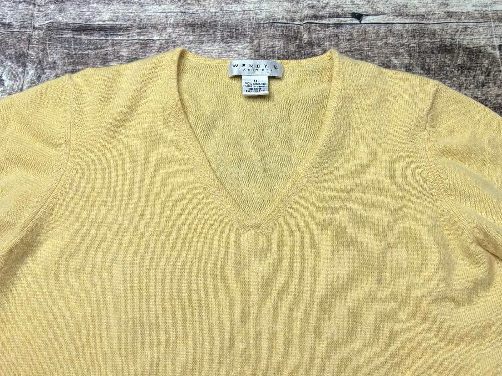 Other Wendy B Cashmere Sweater Women Medium V-Neck Pullover Yellow Size M / US 6-8 / IT 42-44 - 4 Thumbnail