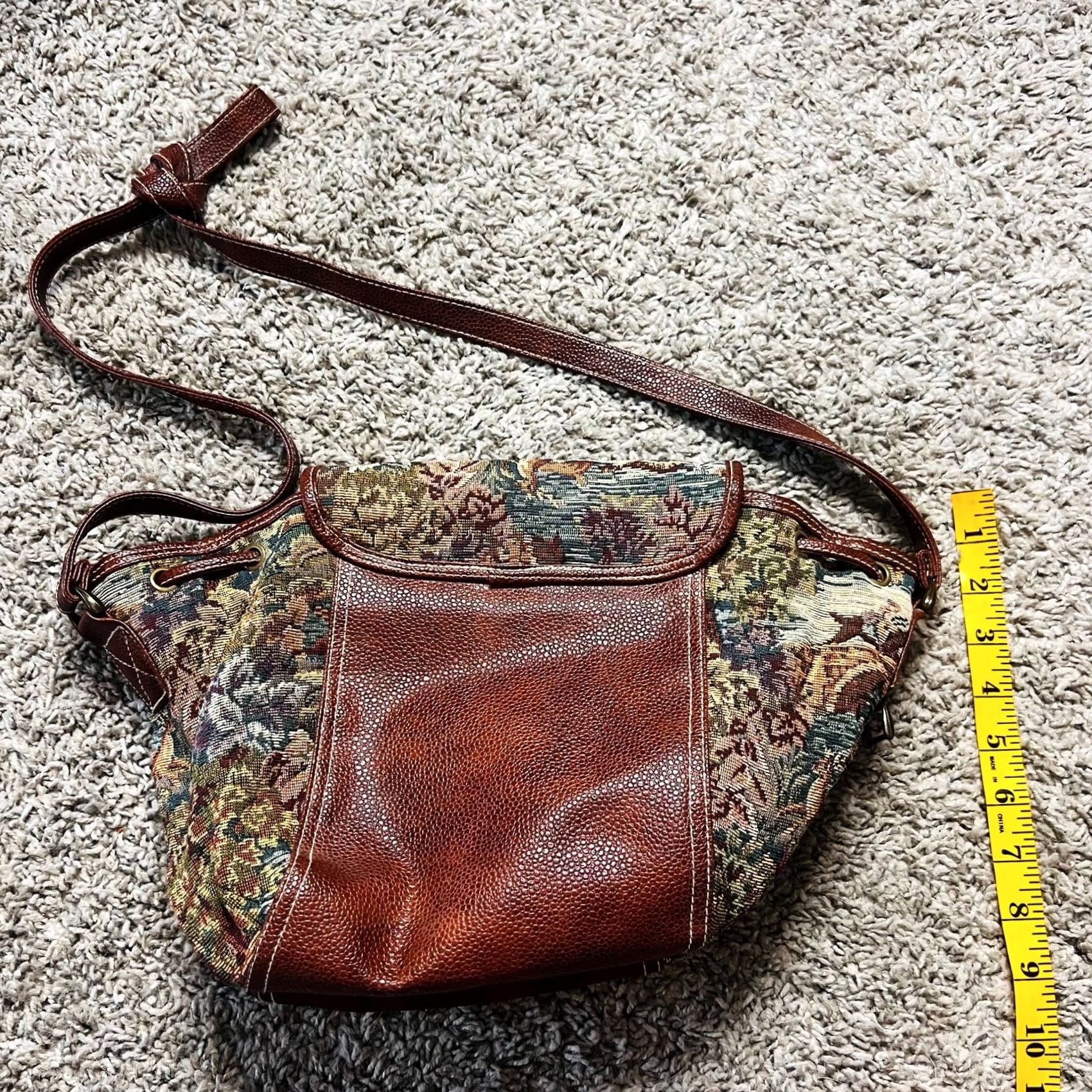 Vintage VINTAGE Gitano Quilt Style Satchel Shoulder Bag Cottage Core Bag Womens OS Brown Canvas Hobo Style Size ONE SIZE - 3 Thumbnail