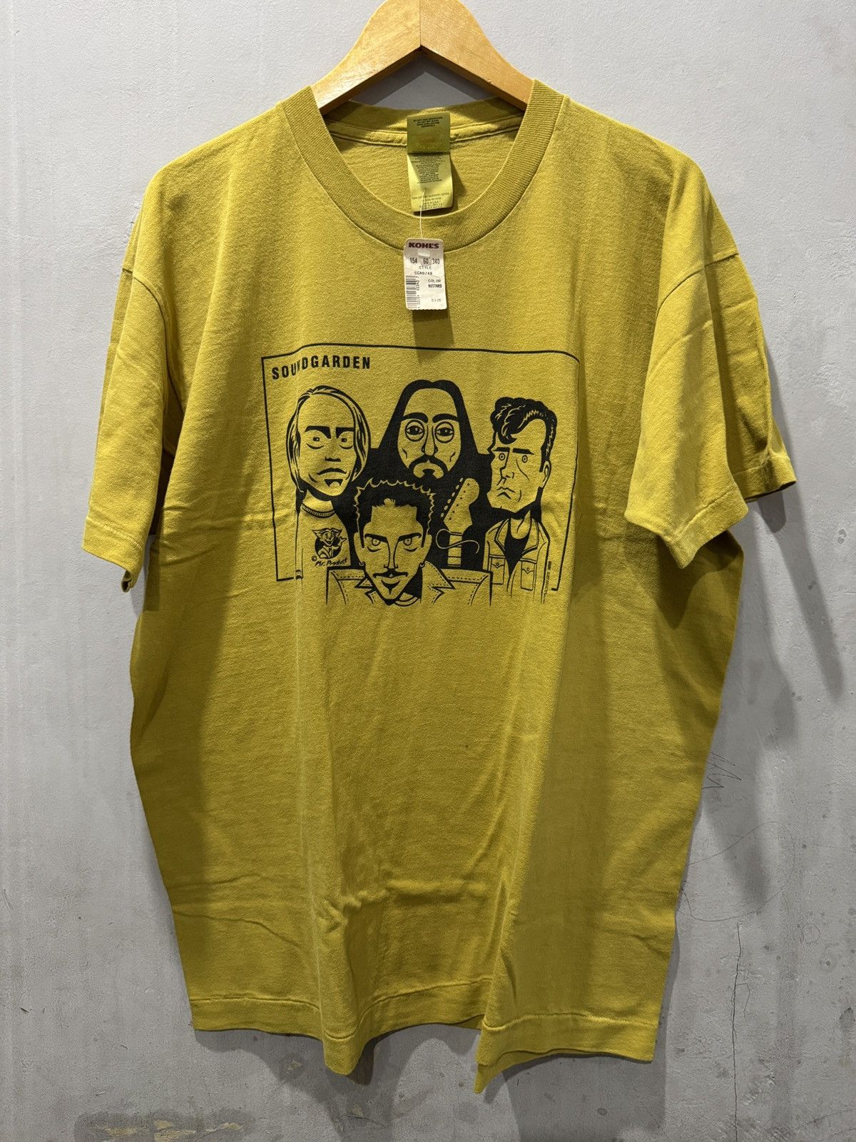 Band Tees Vintage Soundgarden Size US XL / EU 56 / 4 - 1 Thumbnail
