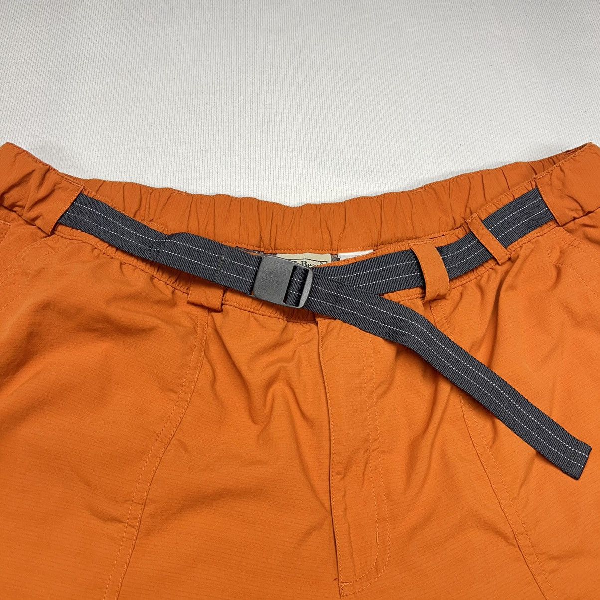L.L. Bean × Vintage LL Bean Shorts Regular Orange Nylon Lined Belted Pockets Size US 36 / EU 52 - 7 Thumbnail
