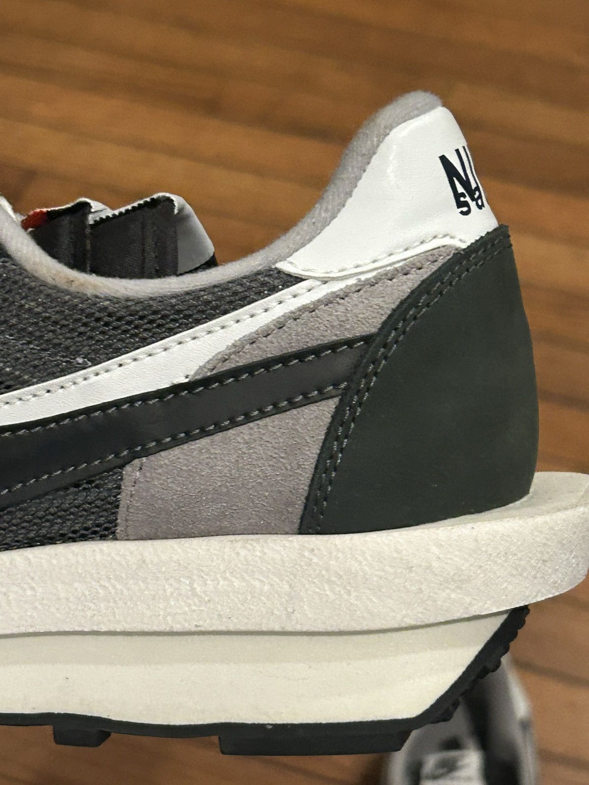 Nike Nike x Sacai LD Waffle 'Black' OG Size US 10 / EU 43 - 7 Thumbnail