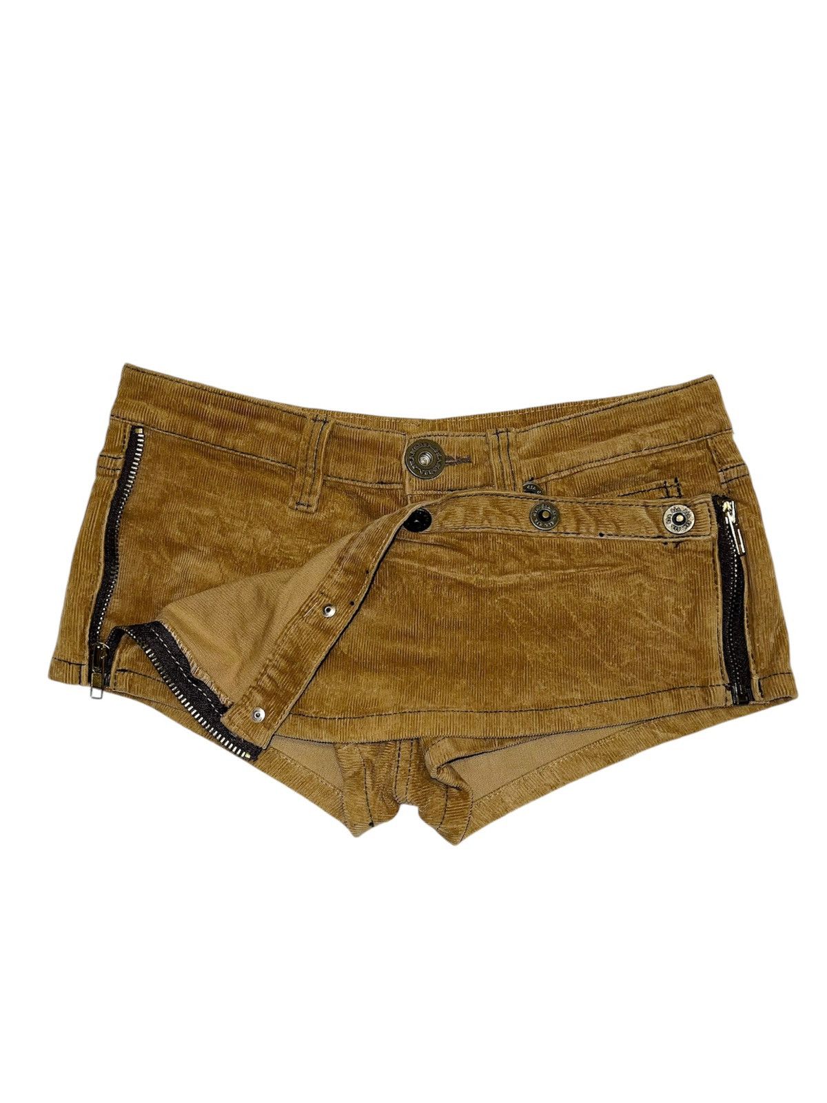 Japanese Brand Rare D.i.a gyaru western style shorts 🪨🏜️ Size 26" / US 2 / IT 38 - 1 Thumbnail