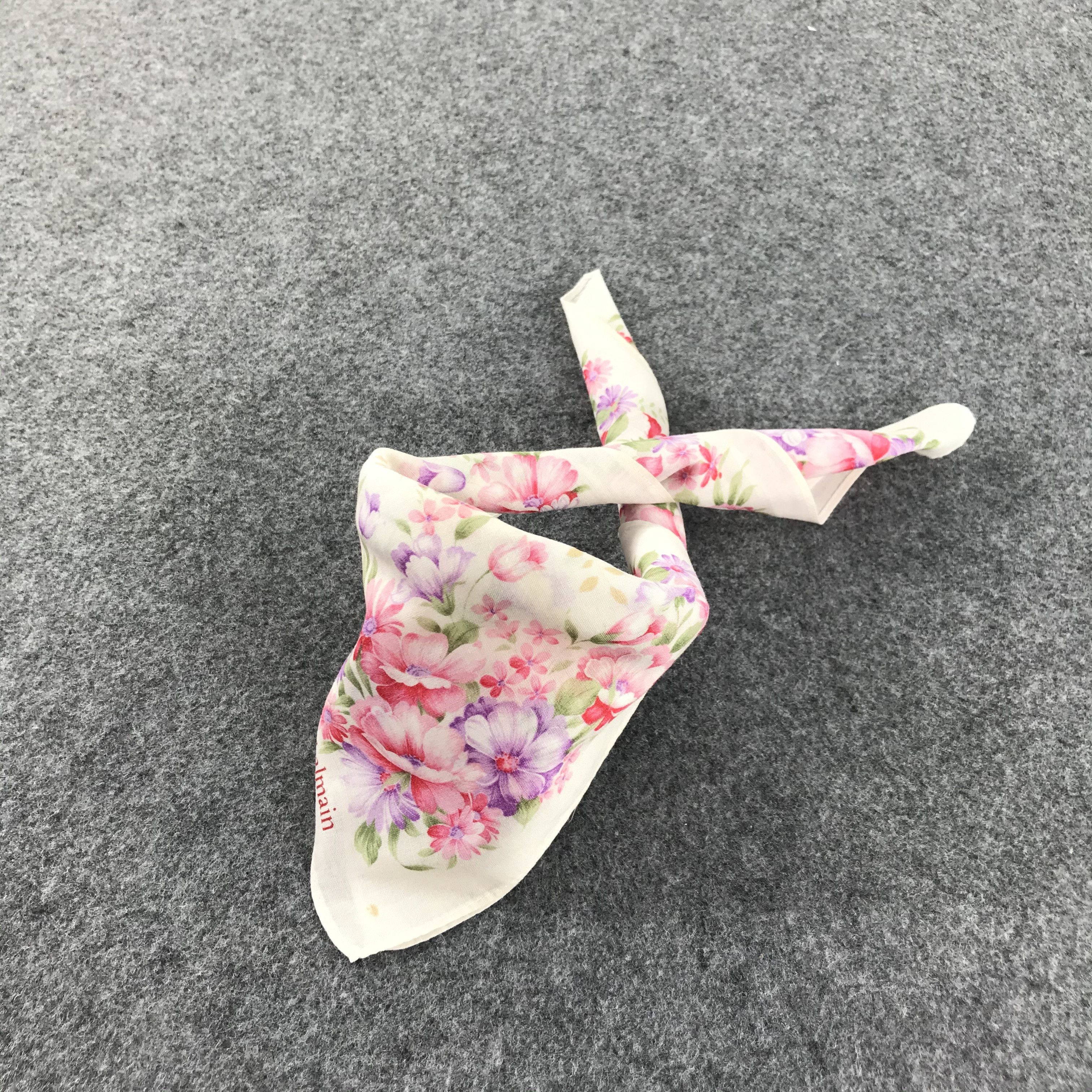 Pierre Balmain Pierre Balmain Handkerchief Neckerchief Bandana H142 Size ONE SIZE - 3 Thumbnail