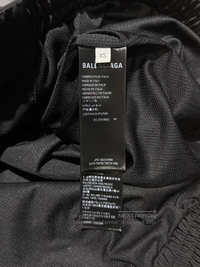 Balenciaga Balenciaga Black and blue color block school uniform jacke Size US XS / EU 42 / 0 - 6 Thumbnail
