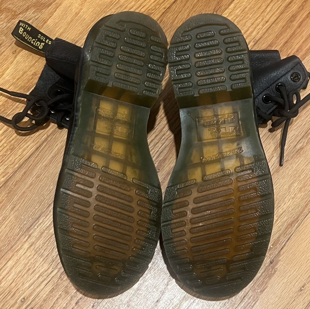 Dr. Martens Dr Martens 1460 SMOOTH LEATHER LACE UP BOOTS Size US 6 / IT 36 - 4 Thumbnail