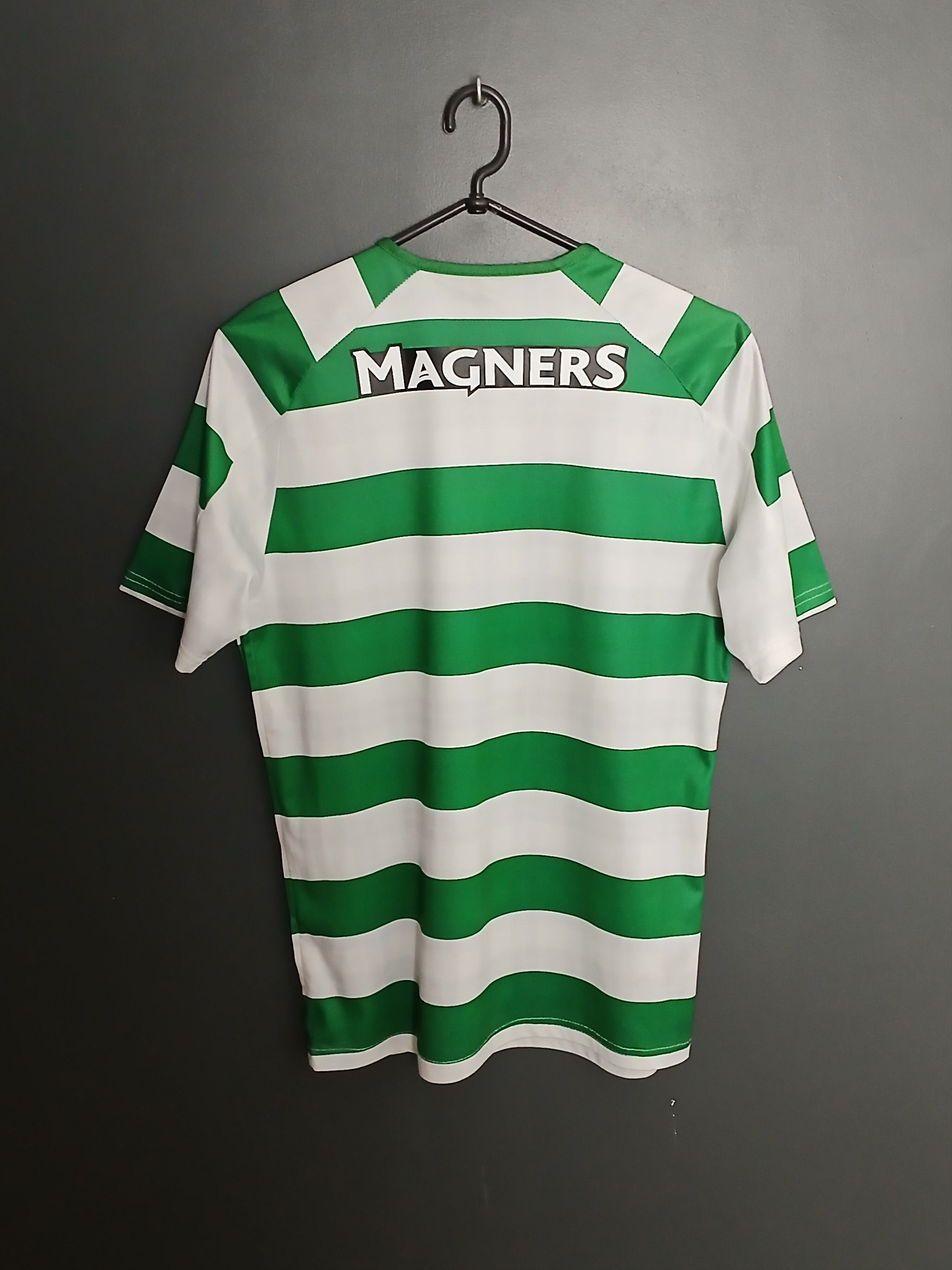 Other Celtic 18/19 Home Football Jersey T-Shirt Size US S / EU 44-46 / 1 - 2 Thumbnail